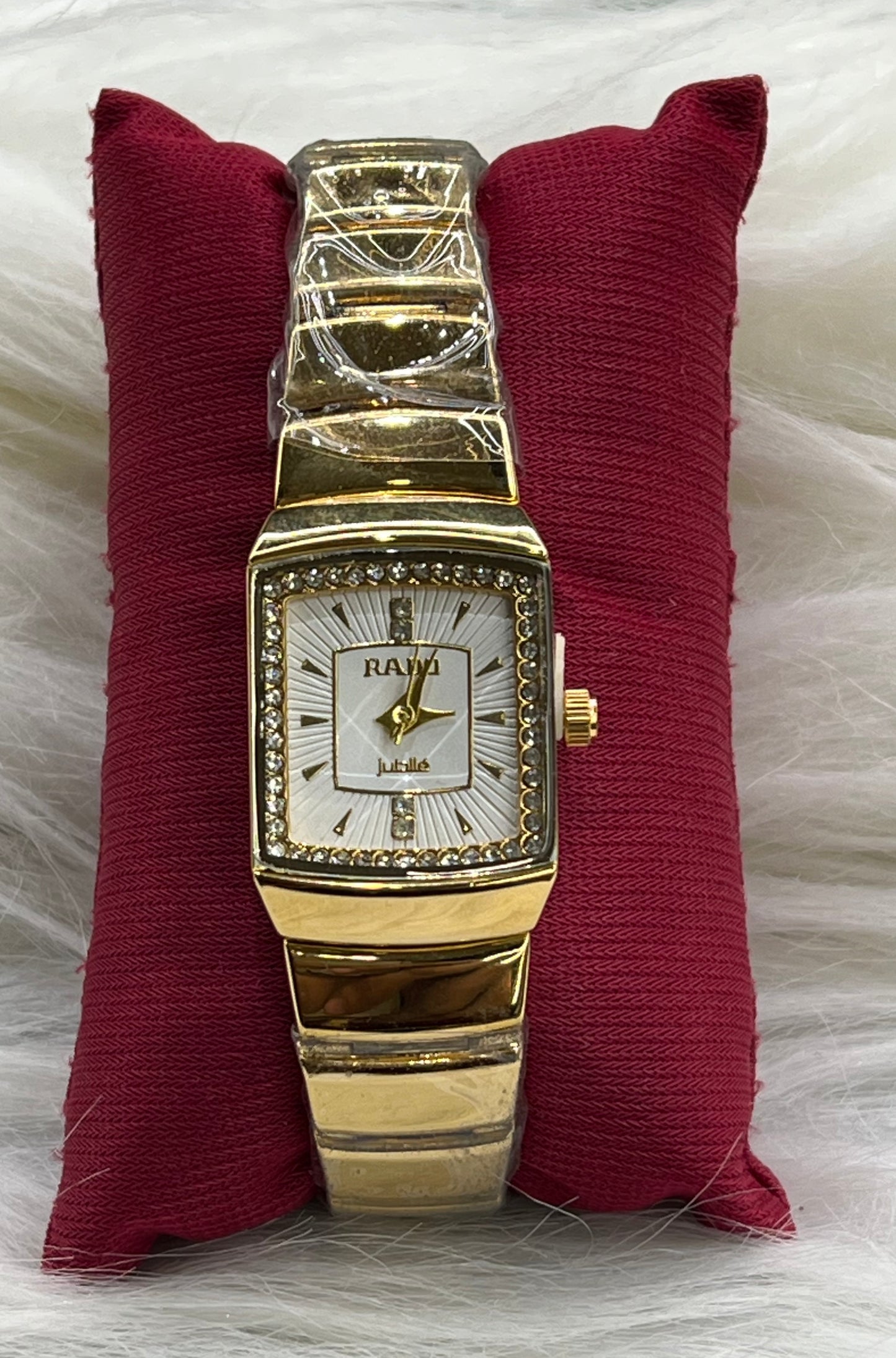 ECONOMICAL WOMENWATCH'S COPY WATCH RADO