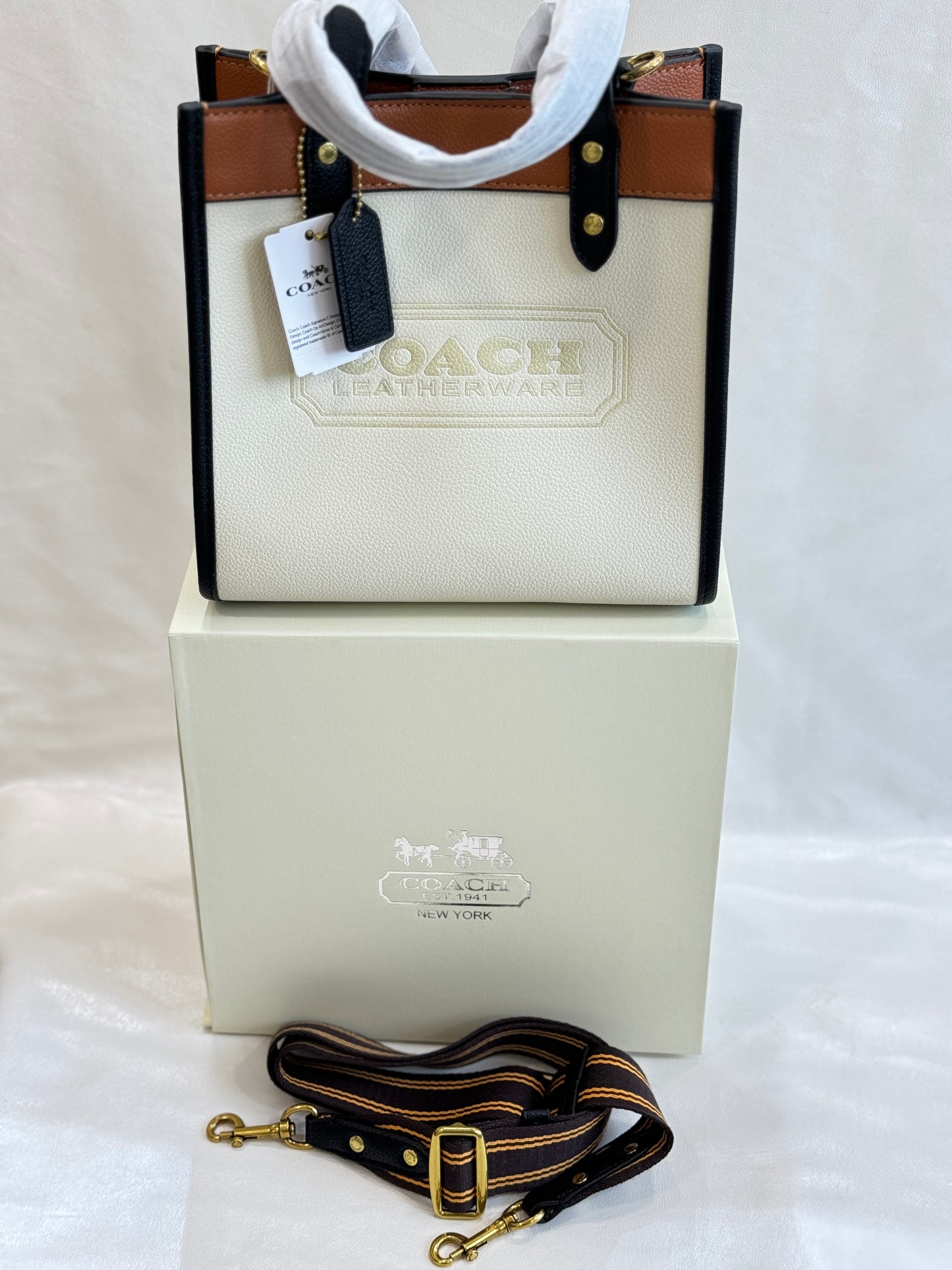 COACH FIELD HAND BAG ( WITH BOX )