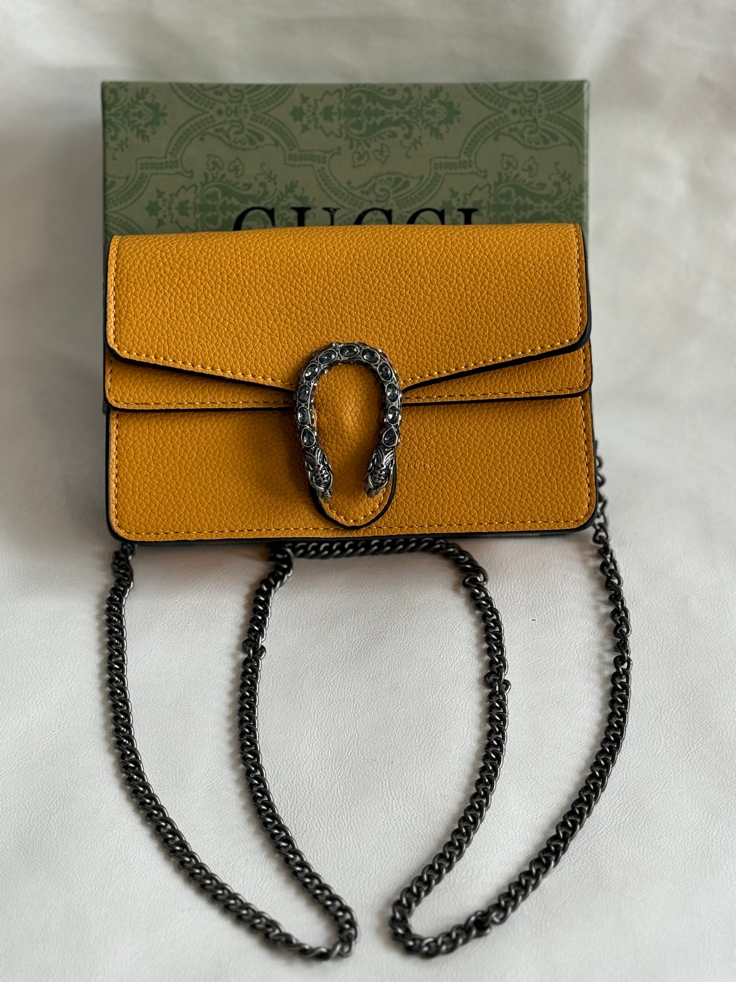 GUCCI MONGO COLOR SLING BAG ( WITH BOX )