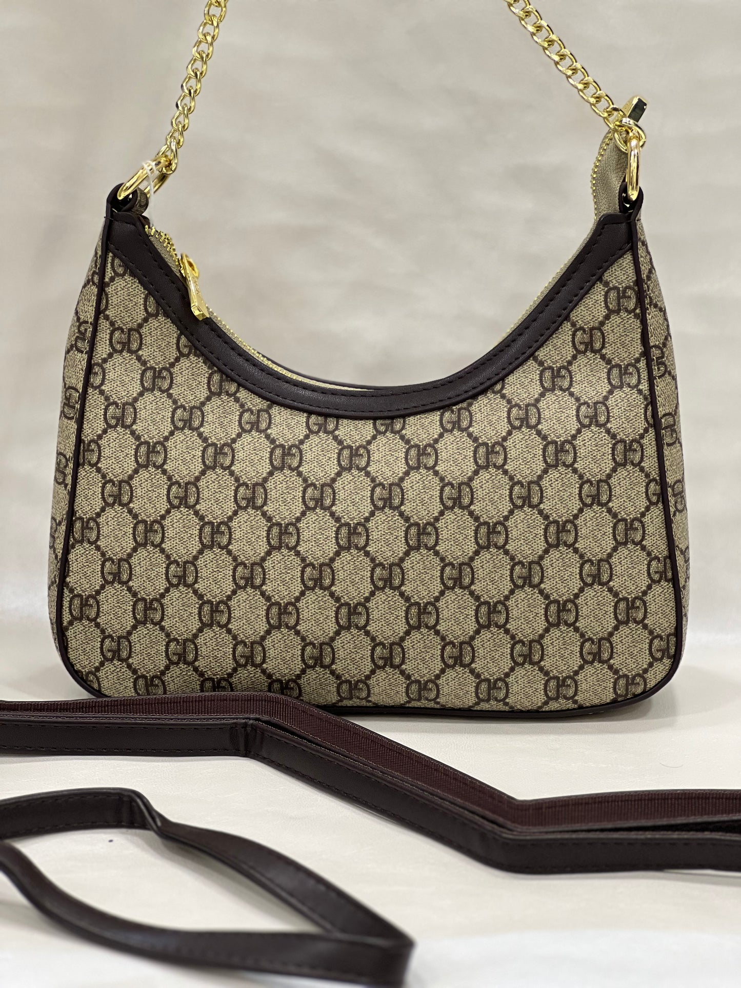 GUCCI COFFEE BROWN CASUAL BAG ( SLING BAG )