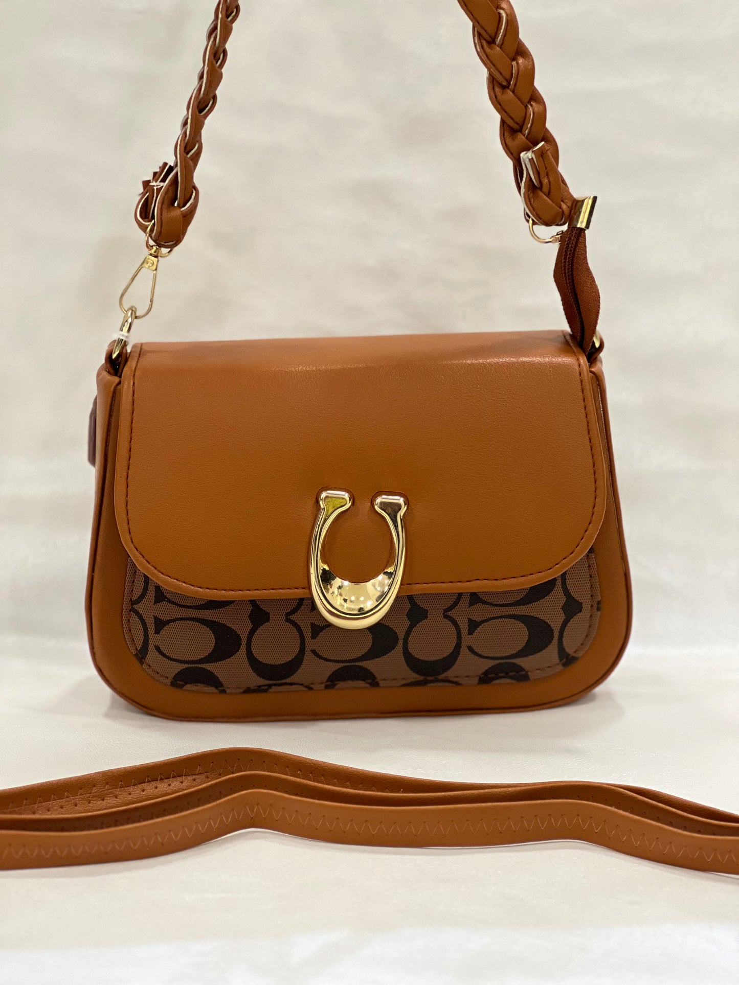 COACH BROWN CAUSAL BAG ( SLING BAG )