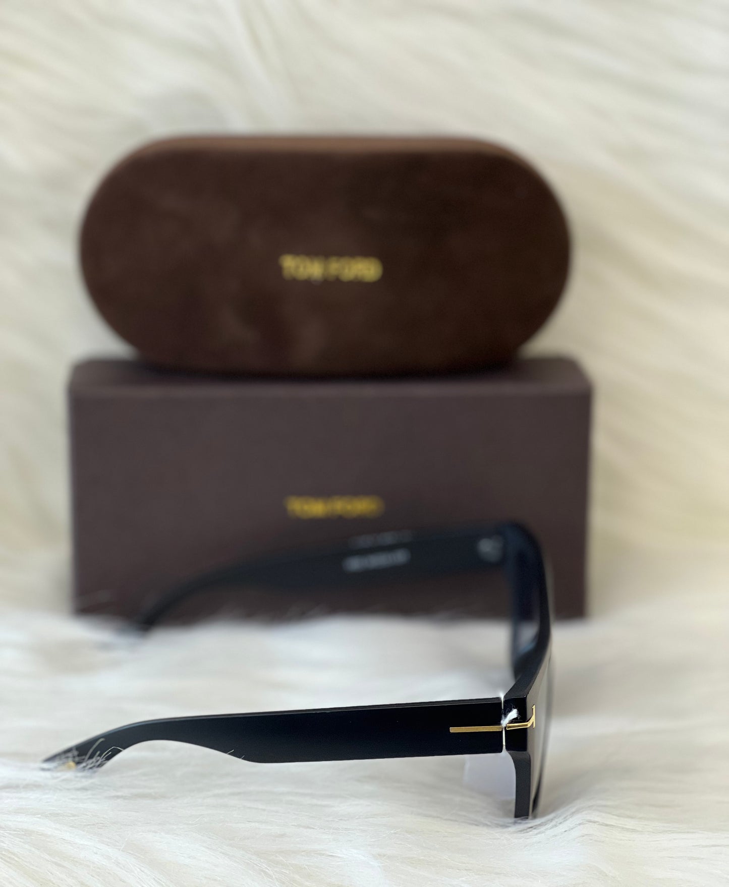 TOM FORD SUNGLASSES ( WITH BOX )