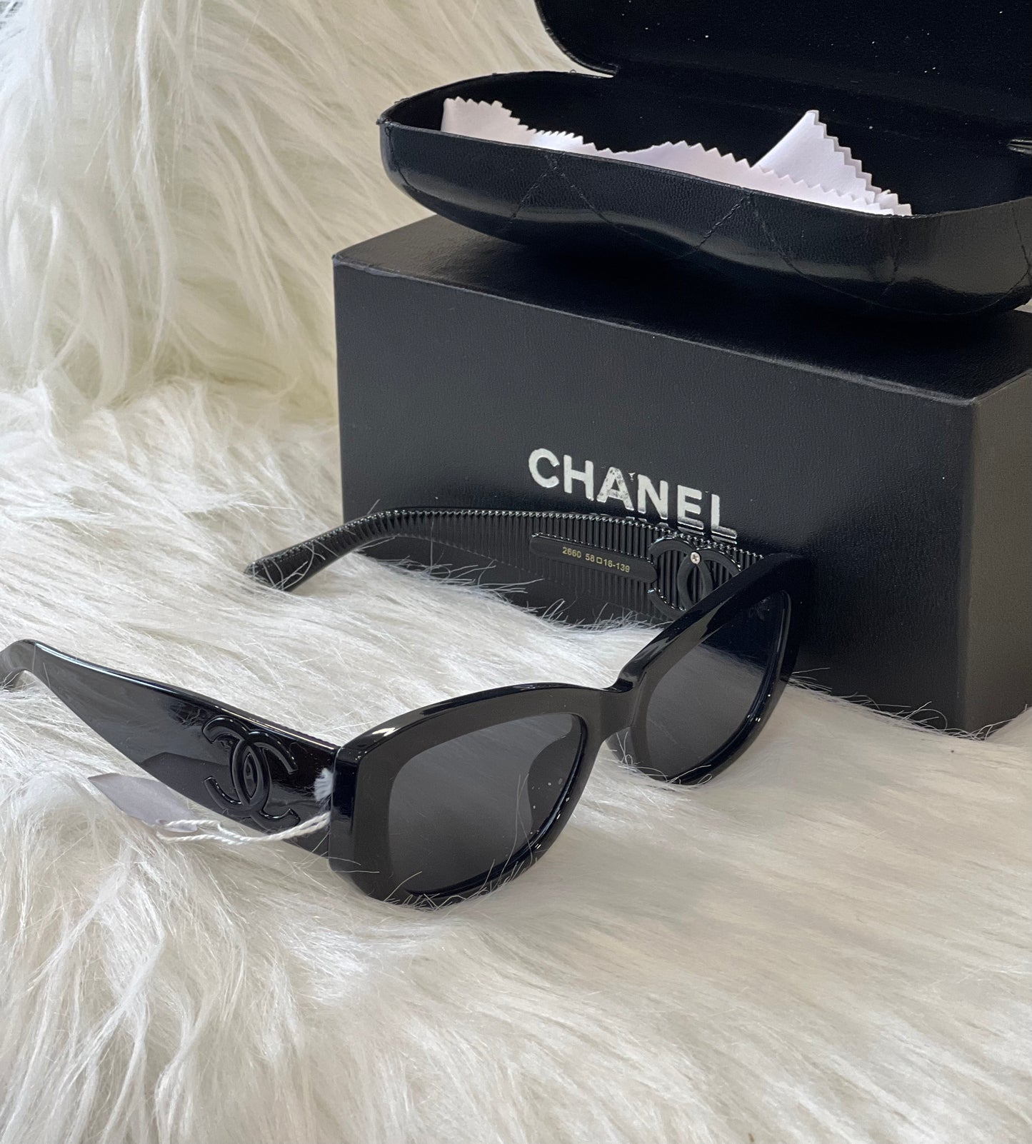 CHANEL SUNGLASSES ( WITH BOX )