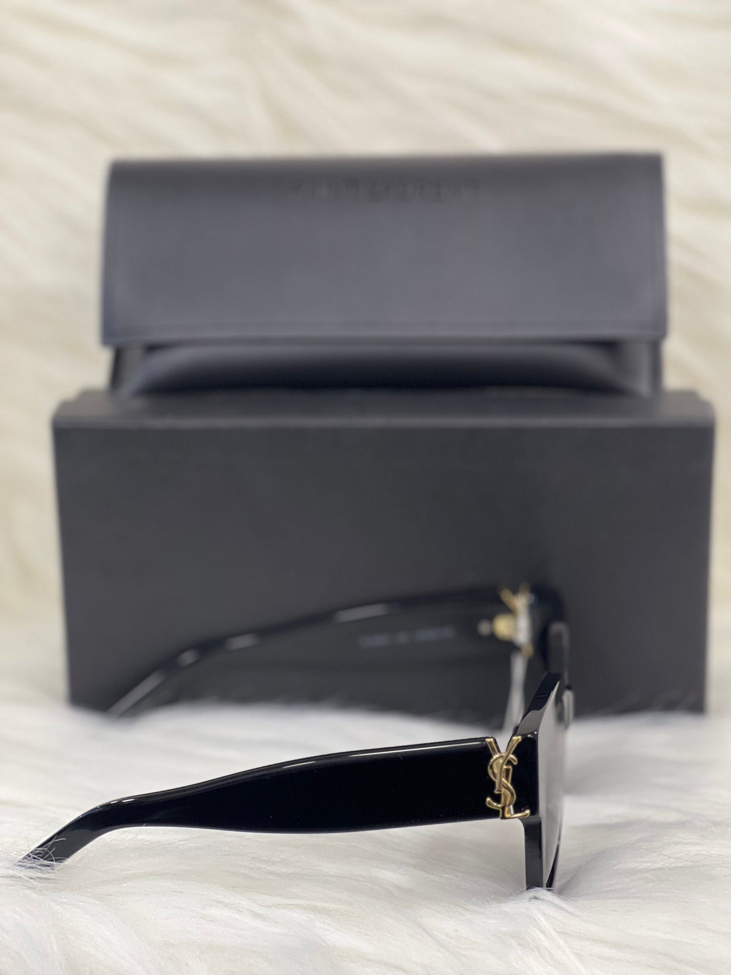 YSL SUNGLASSES ( WITH BOX )