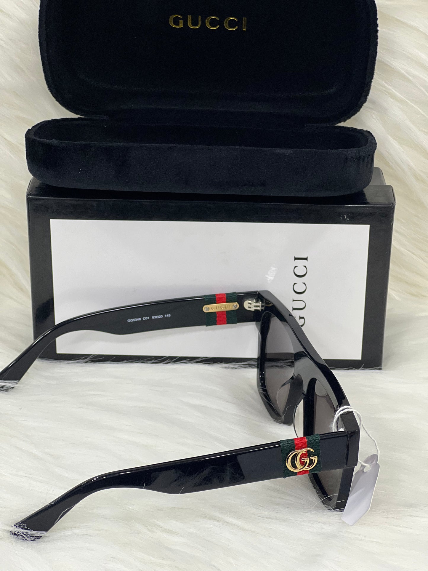 GUCCI SUNGLASSES ( WITH BOX )