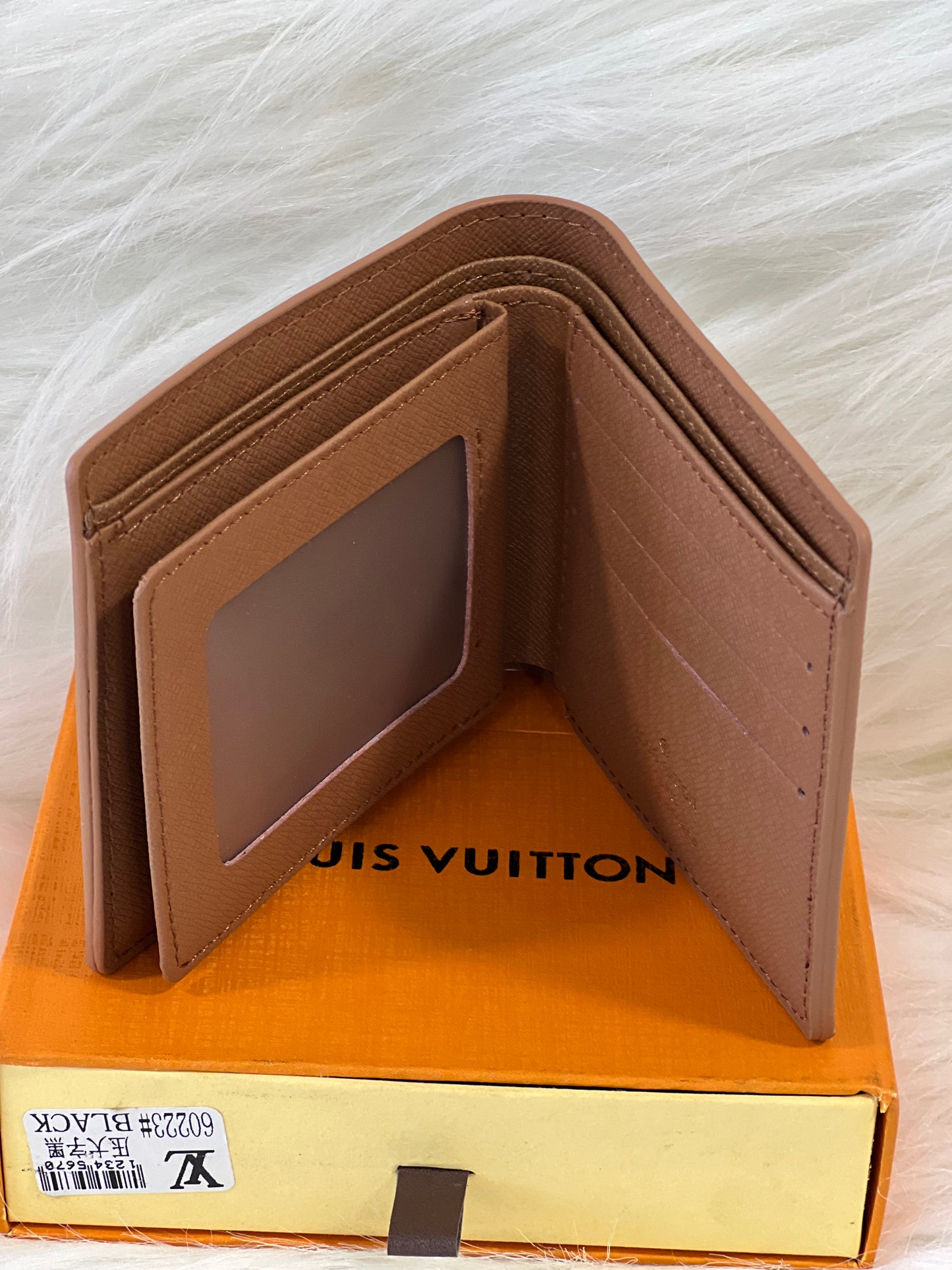 Louis Vuitton LV Marco wallet new Brown ( With Box )