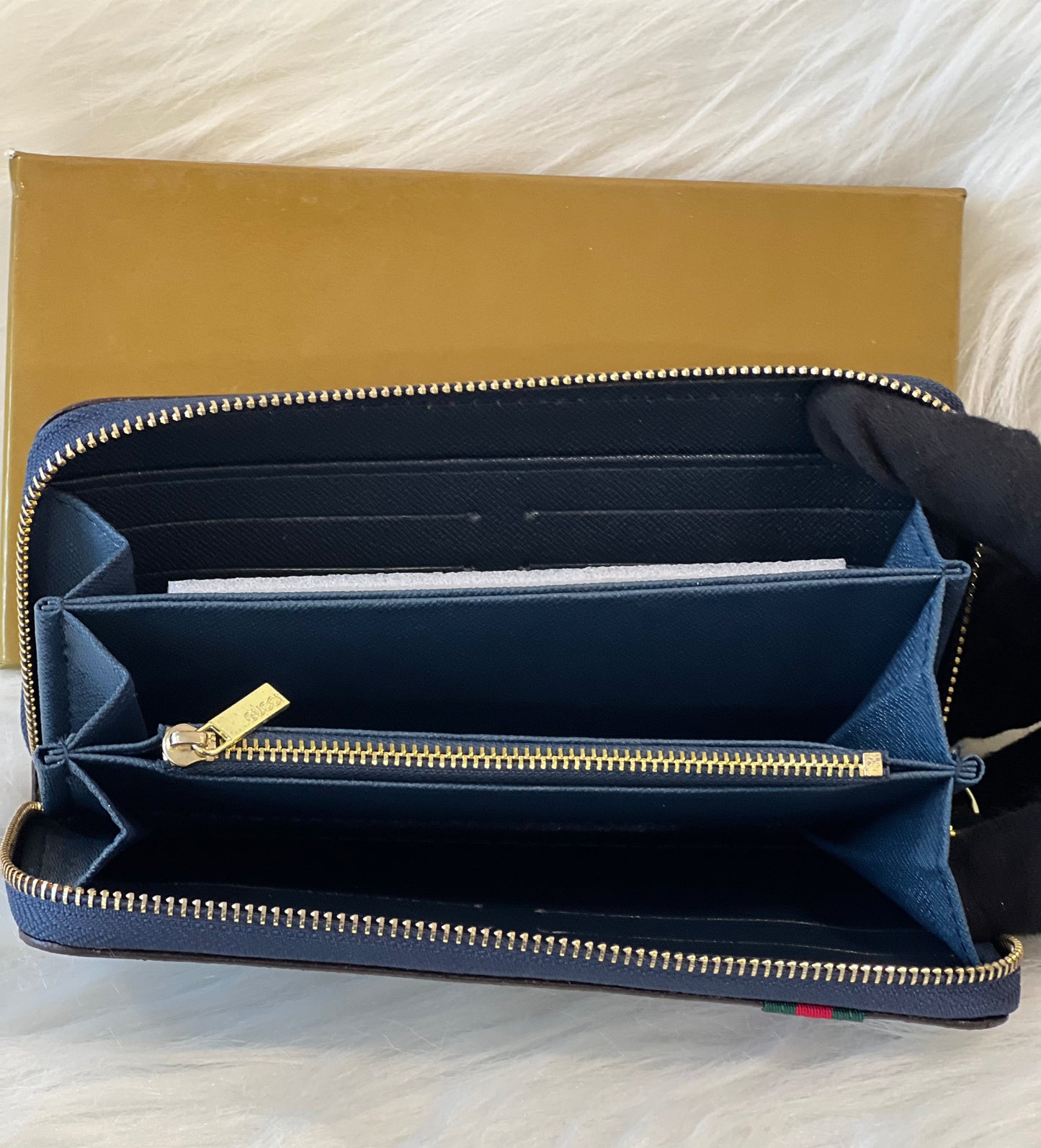 Stylish Gucci Wallet for Women (With Box )