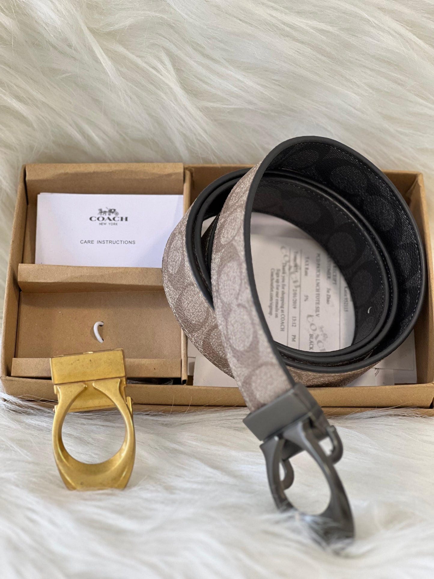 coach Signature Buckle Belt With Gold Color Extra Buckle ( With Box )