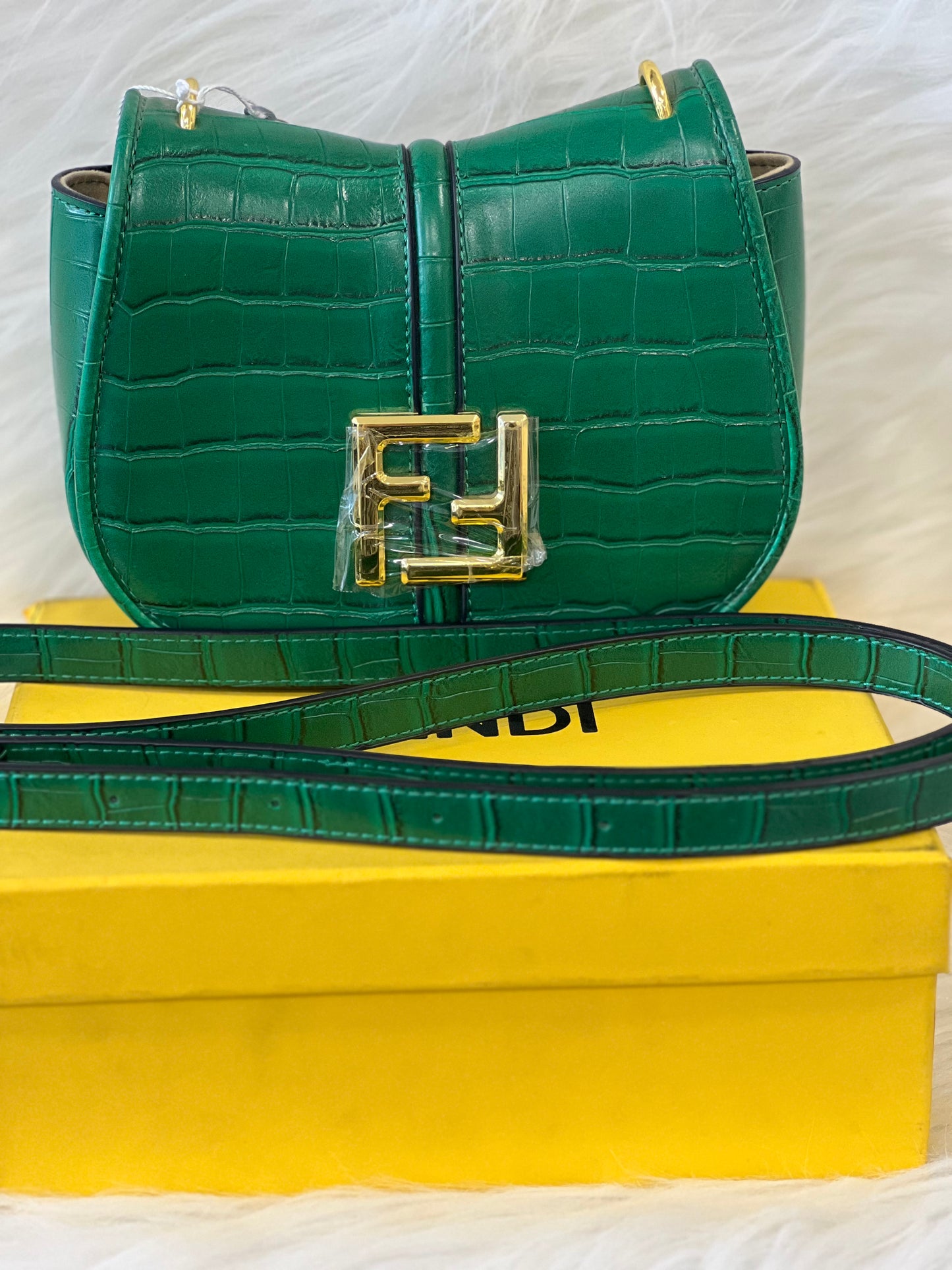 Fendii Satchel Purse ( With Box )