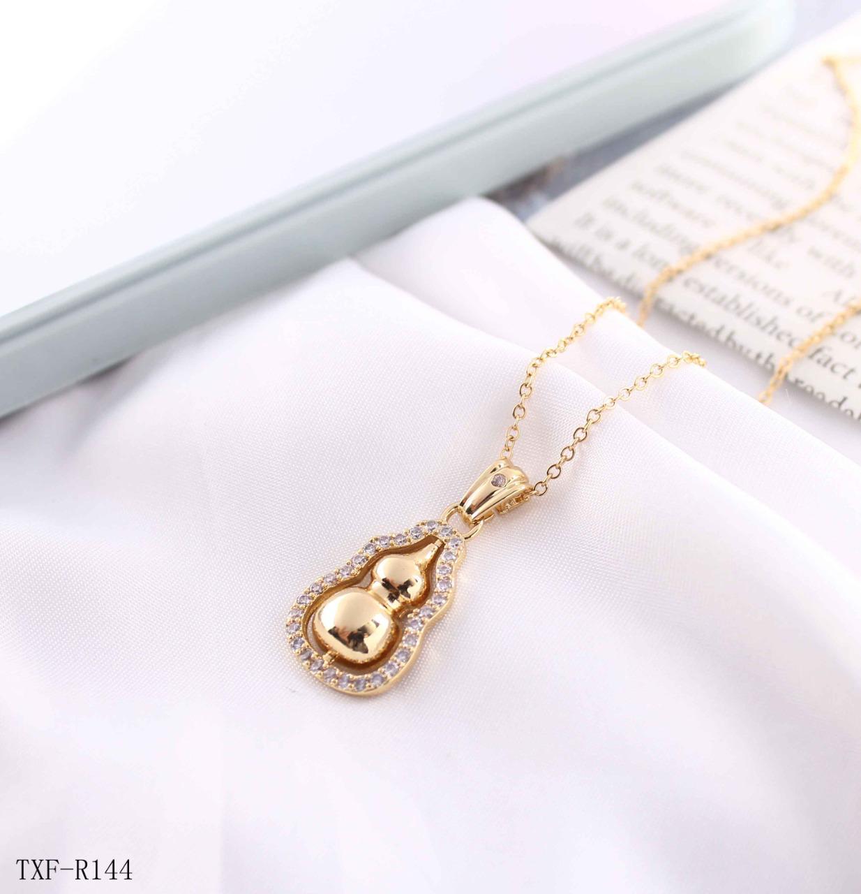 JTBS Gold plated kalash shape pendant with chain