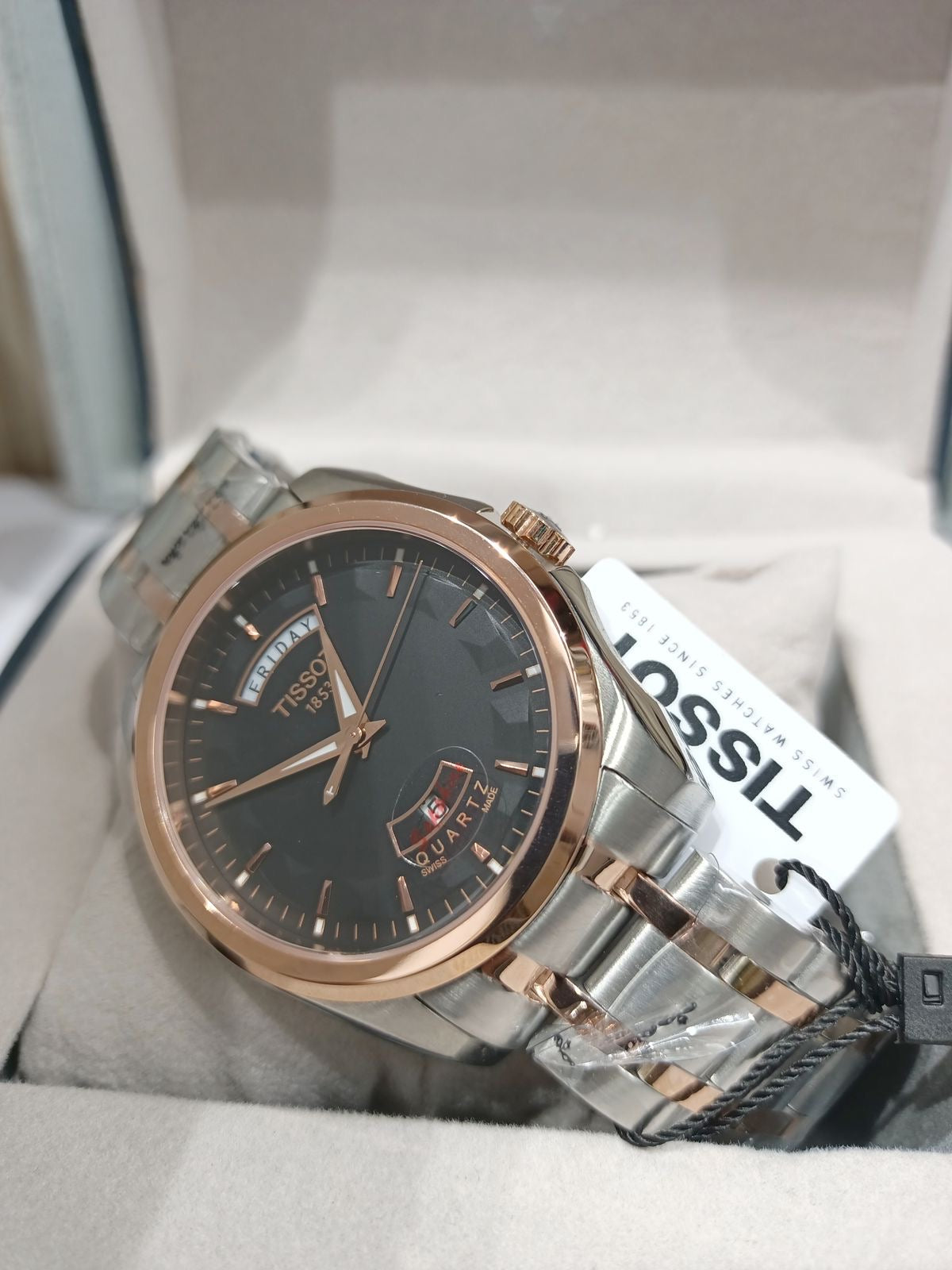 TISSOT WATCH TACHYMETER CHAIN LADIES WATCH ( WITH BOX )