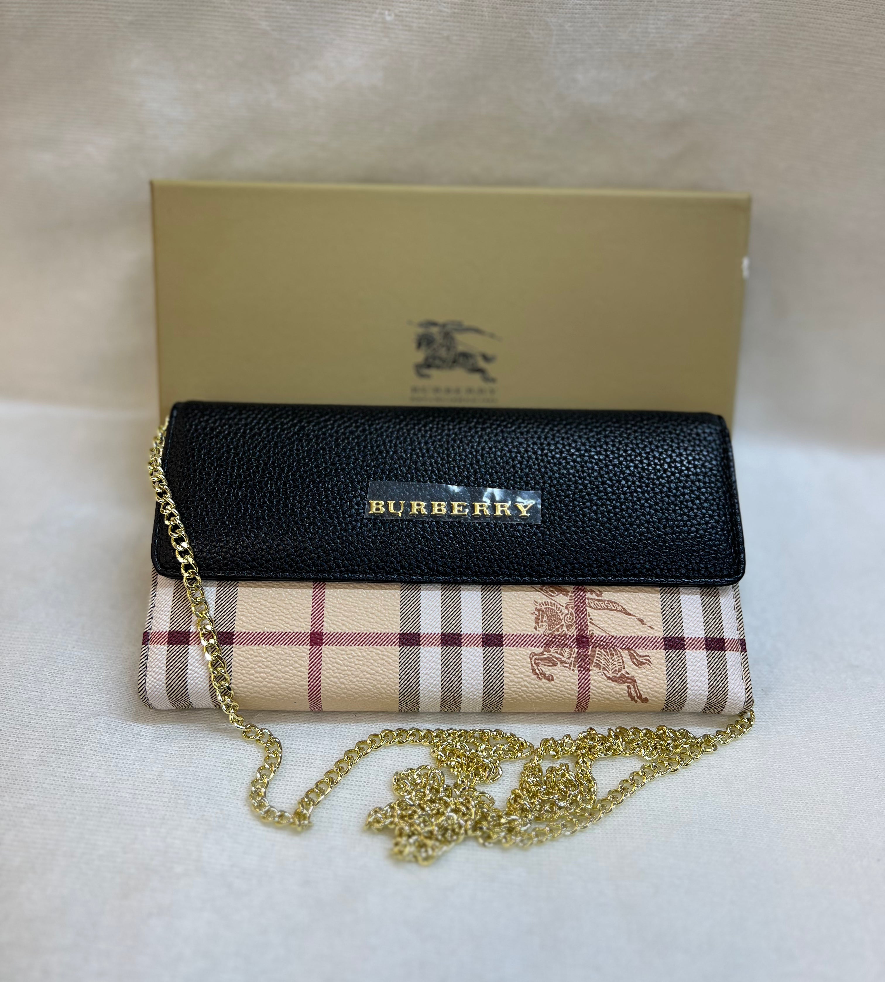 BURBERRY LADIES LONG WALLET TBS-02