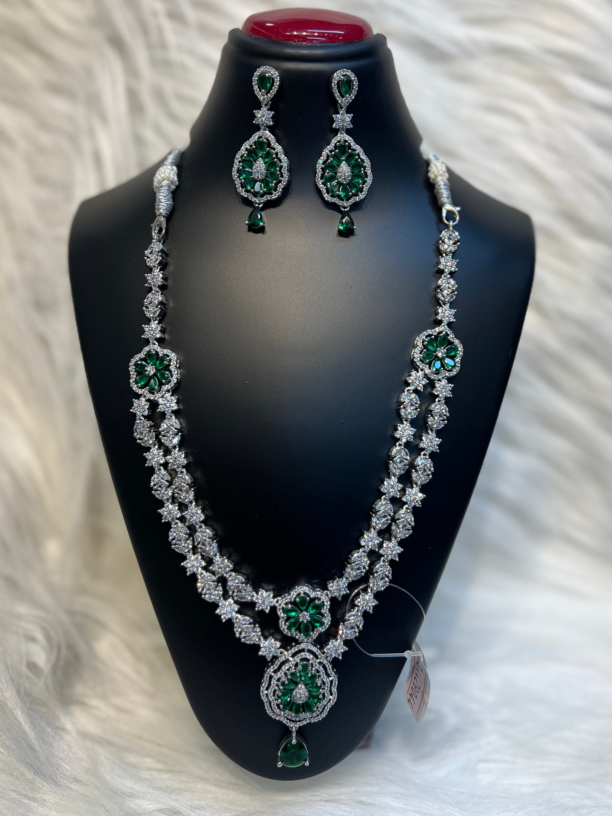 R0YAL GREEN CUBIC ZIRCONIA /AD SILVER-PLATED BRIDAL JEWELLERY SET-TBS-02