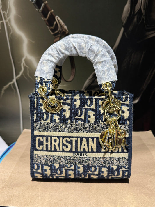 MINI LADY DIOR PREMIUM BAG 100% premium quality
