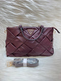 GUESS PREMIUM HAND  BAG TBS-B00072