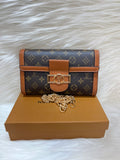 LV PREMIUM CLUTCH & SLING BAG TBS-000147