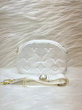 LV SUPER PREMIUM SLING BAG TBS-000162