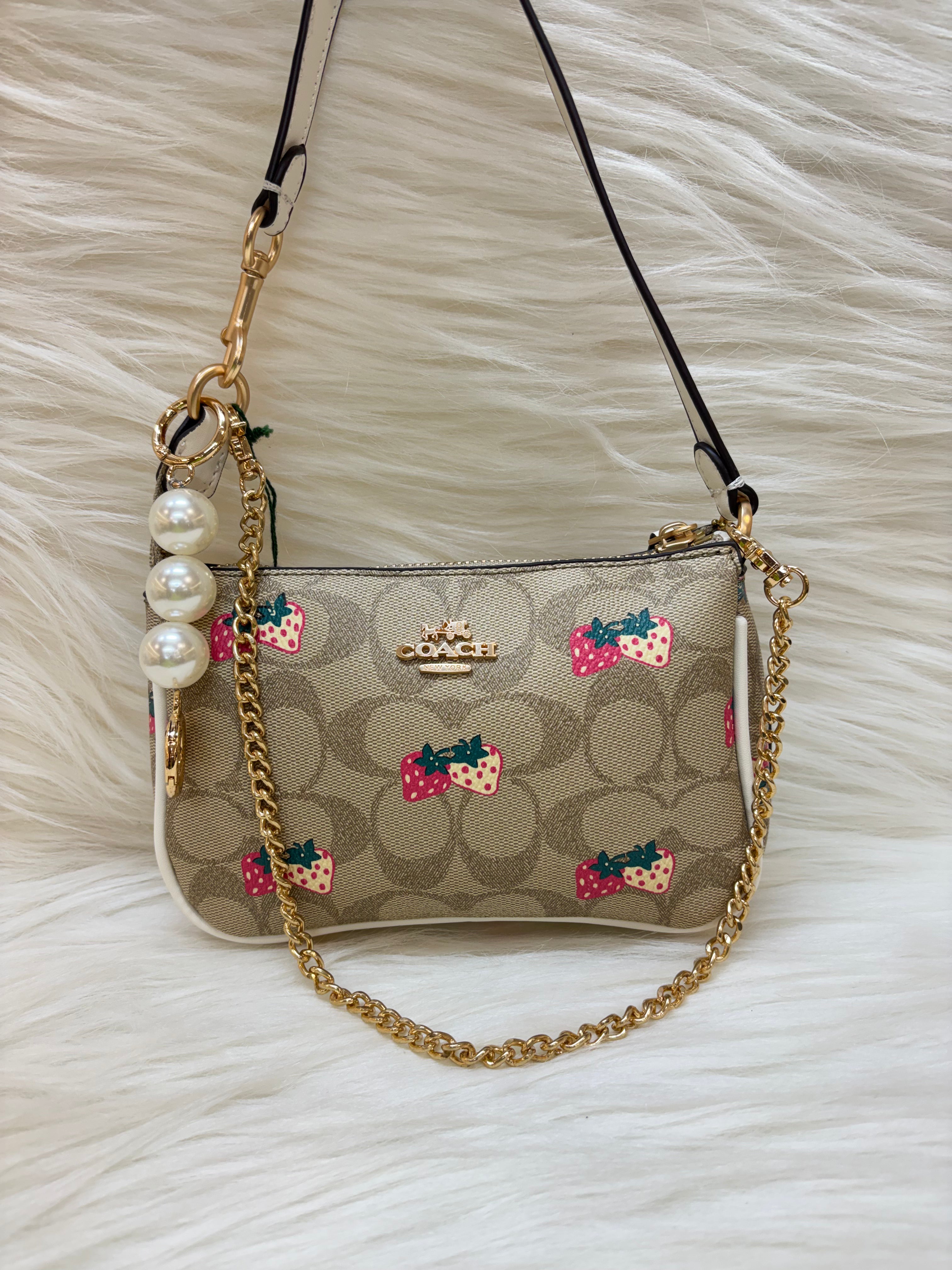 COACH-PREMIUM CHARM SLING BAG TBS-B00034