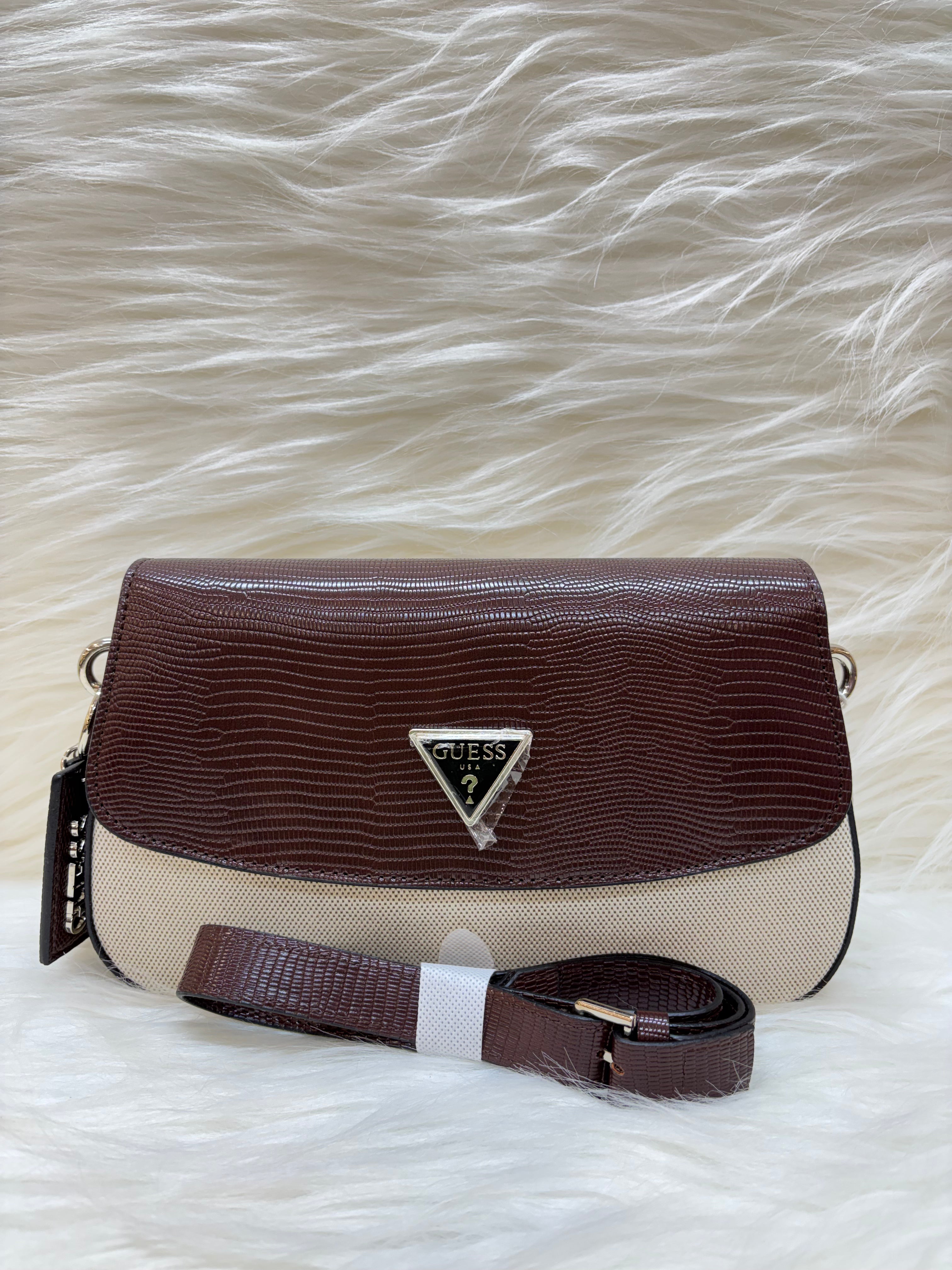 GUESS PREMIUM SLING BAG TBS-000121
