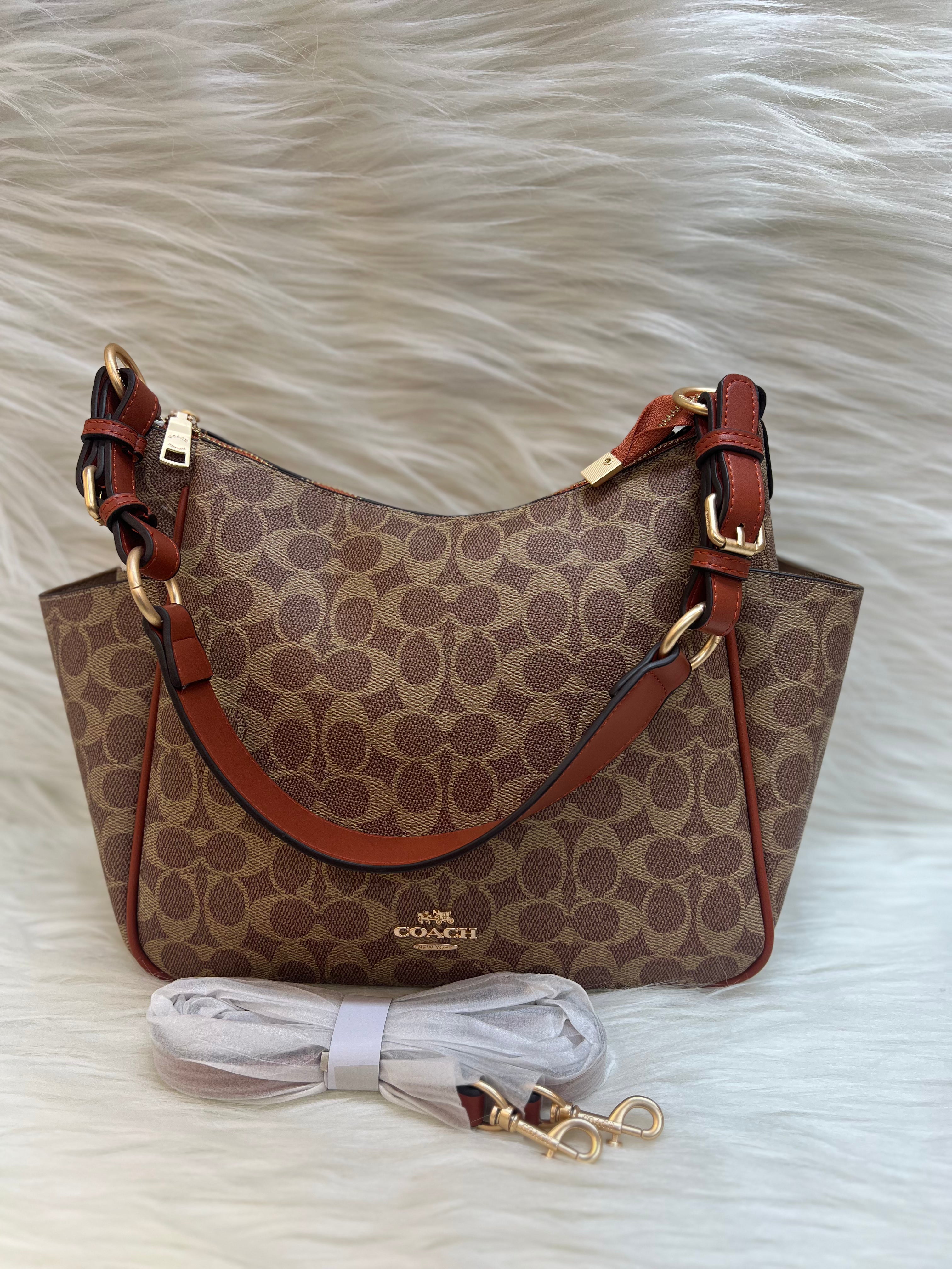 COACH PREMIUM MEDIUM HAND BAG TBS-000219