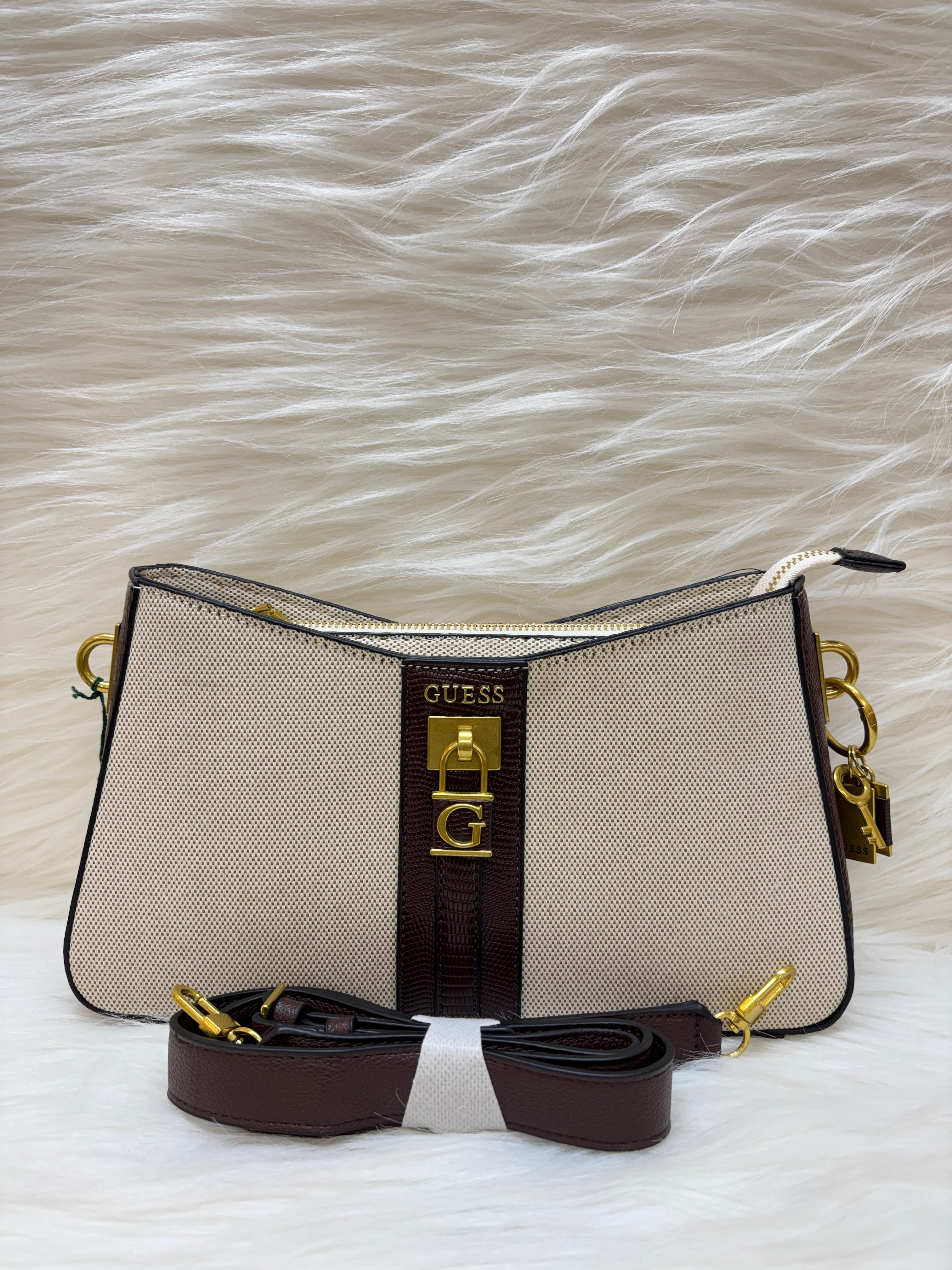 GUESS PREMIUM SLING BAG TBS-000118