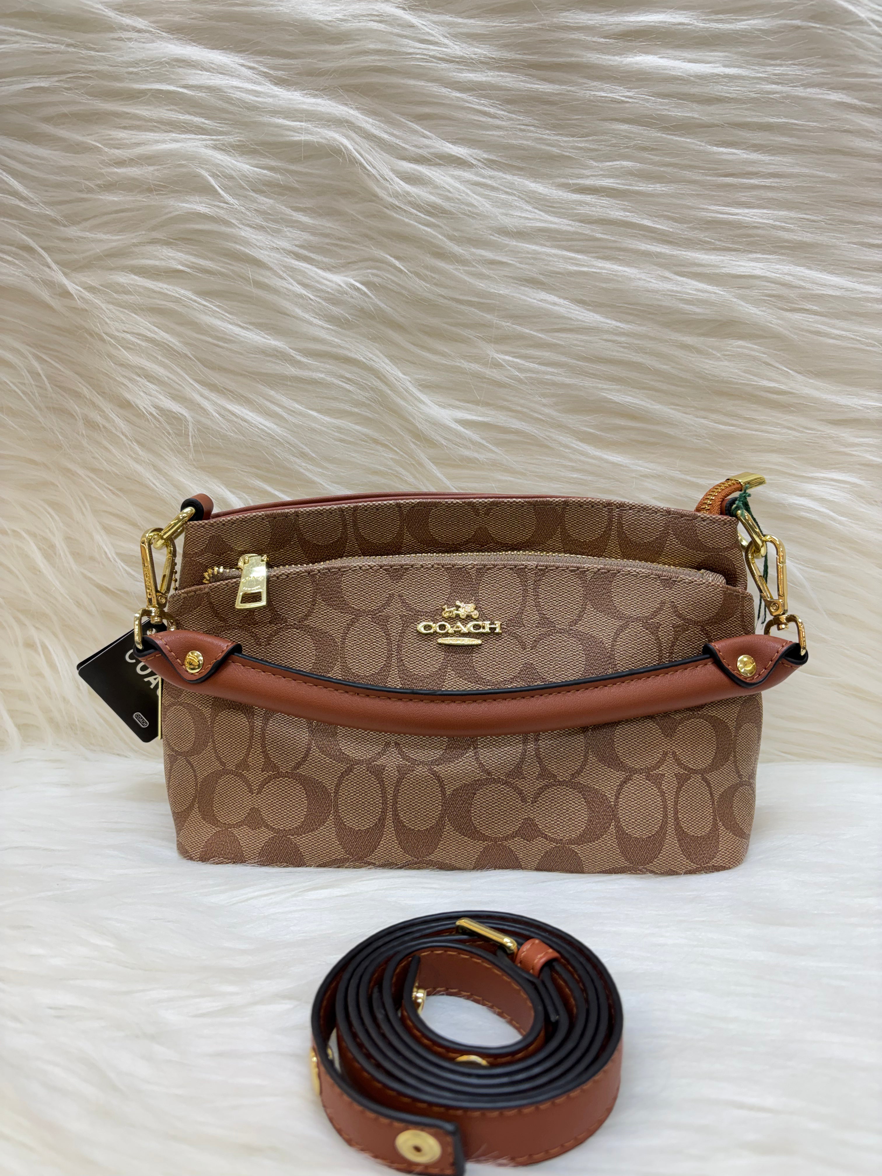 COACH PREMIUM SHOULDER BAG TBS-000105