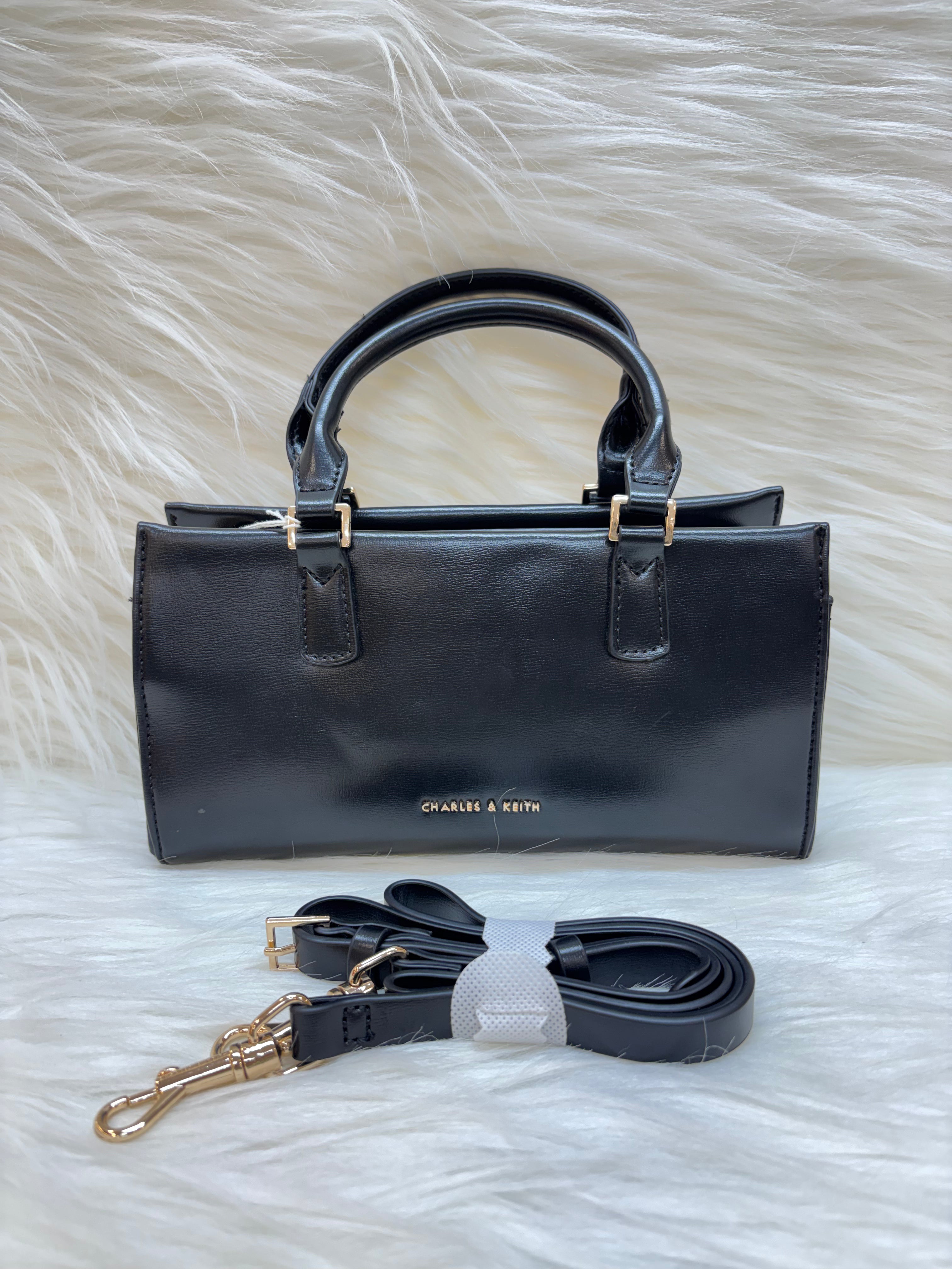 CHARLES & KEITH PREMIUM HAND BAG TBS-00097