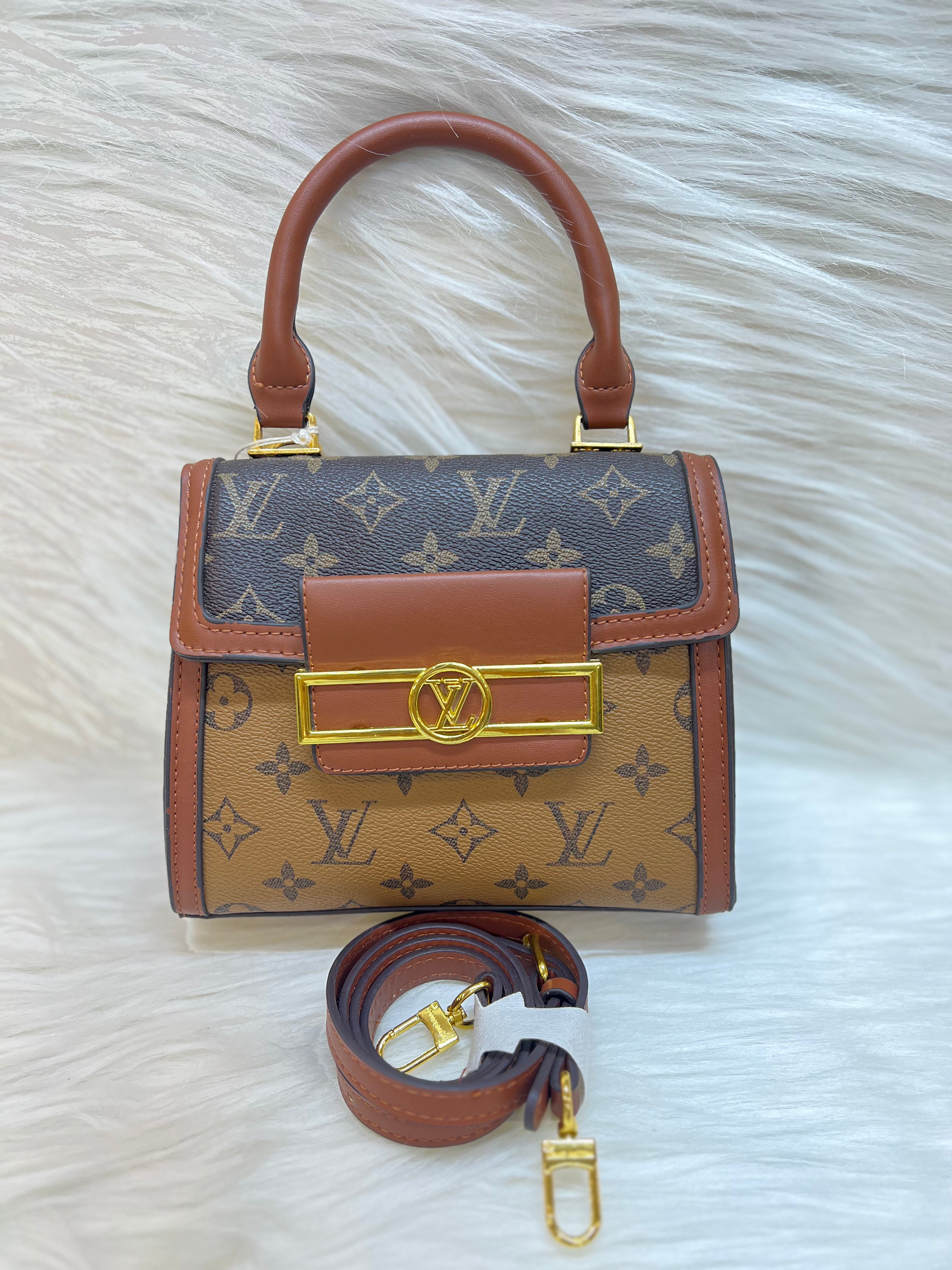 LV PREMIUM HAND BAG TBS-000282