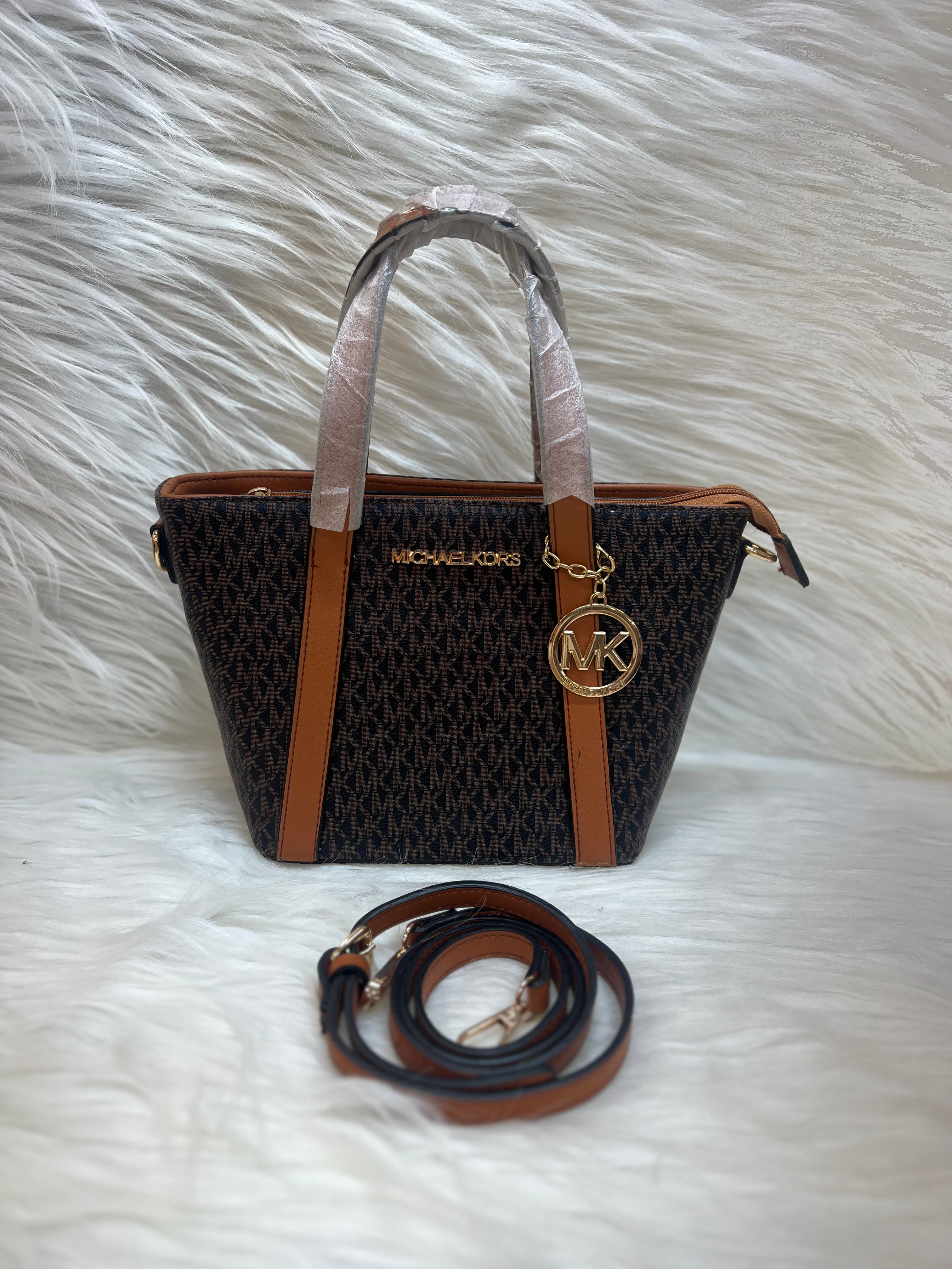 COACH IMPORTED BAG SLING BAG TBS-19