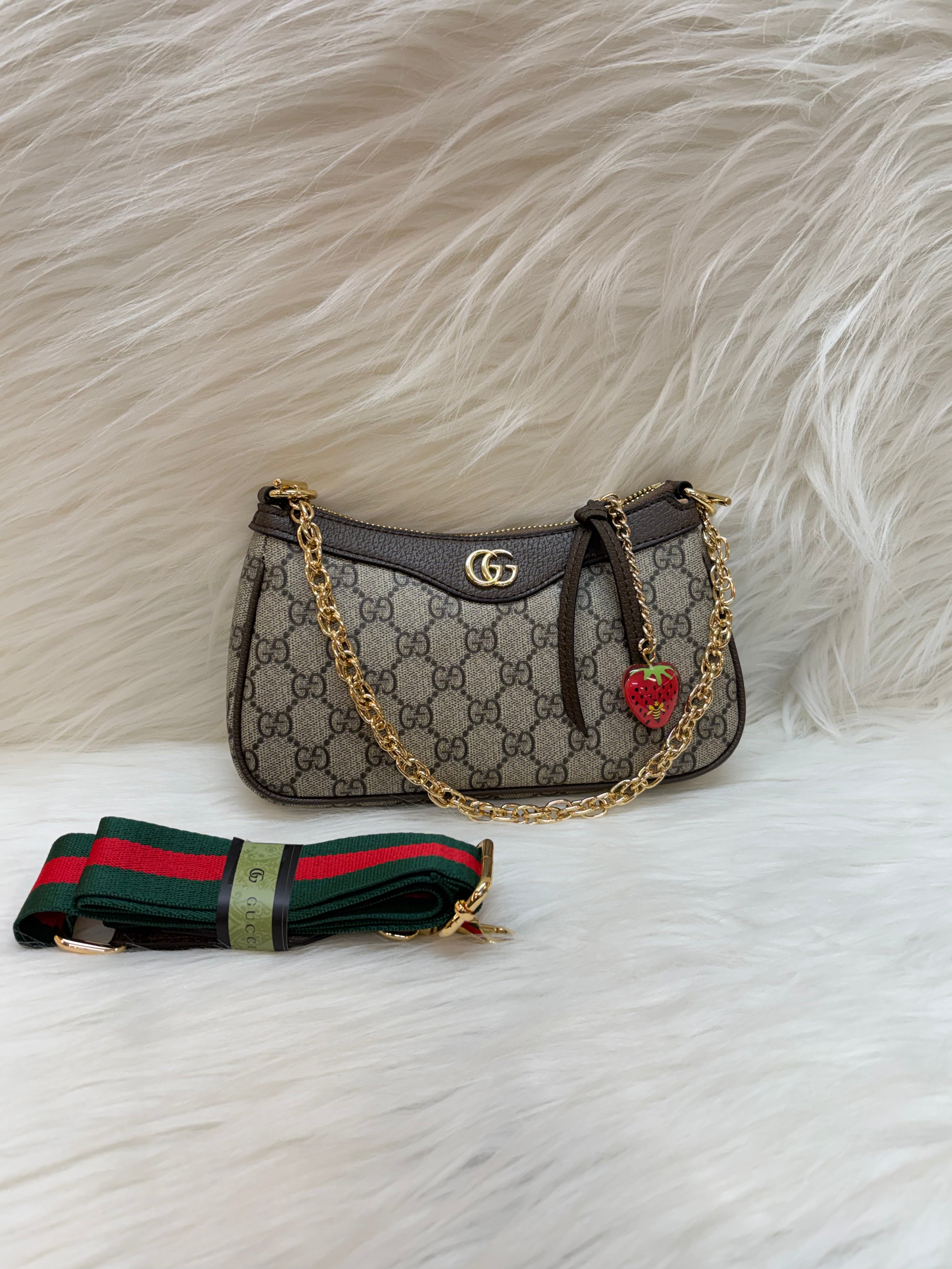 GUCCI SUPER PREMIUM SHOULDER BAG TBS-309