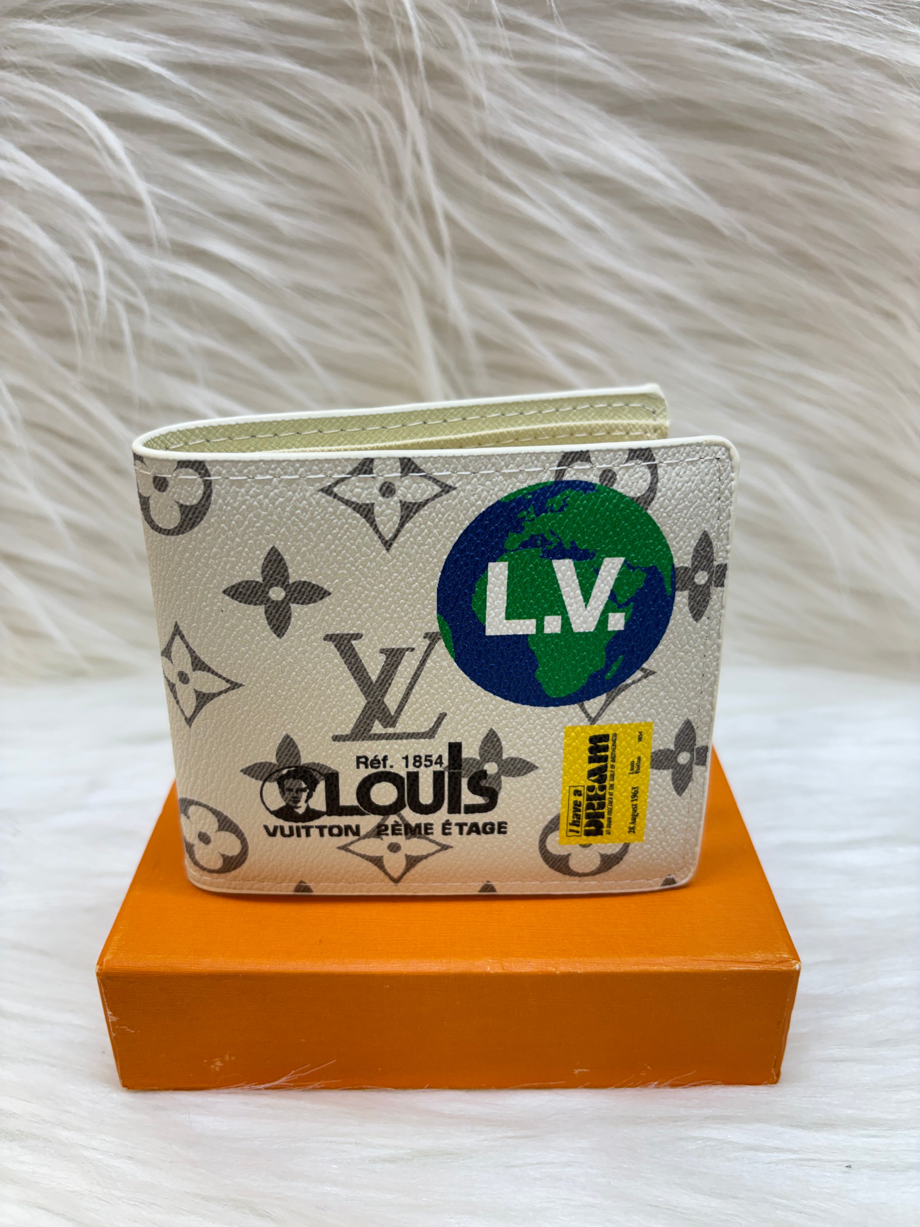 LV MEN'S WALLET TBS-B-16-WHITE-W-GREEN
