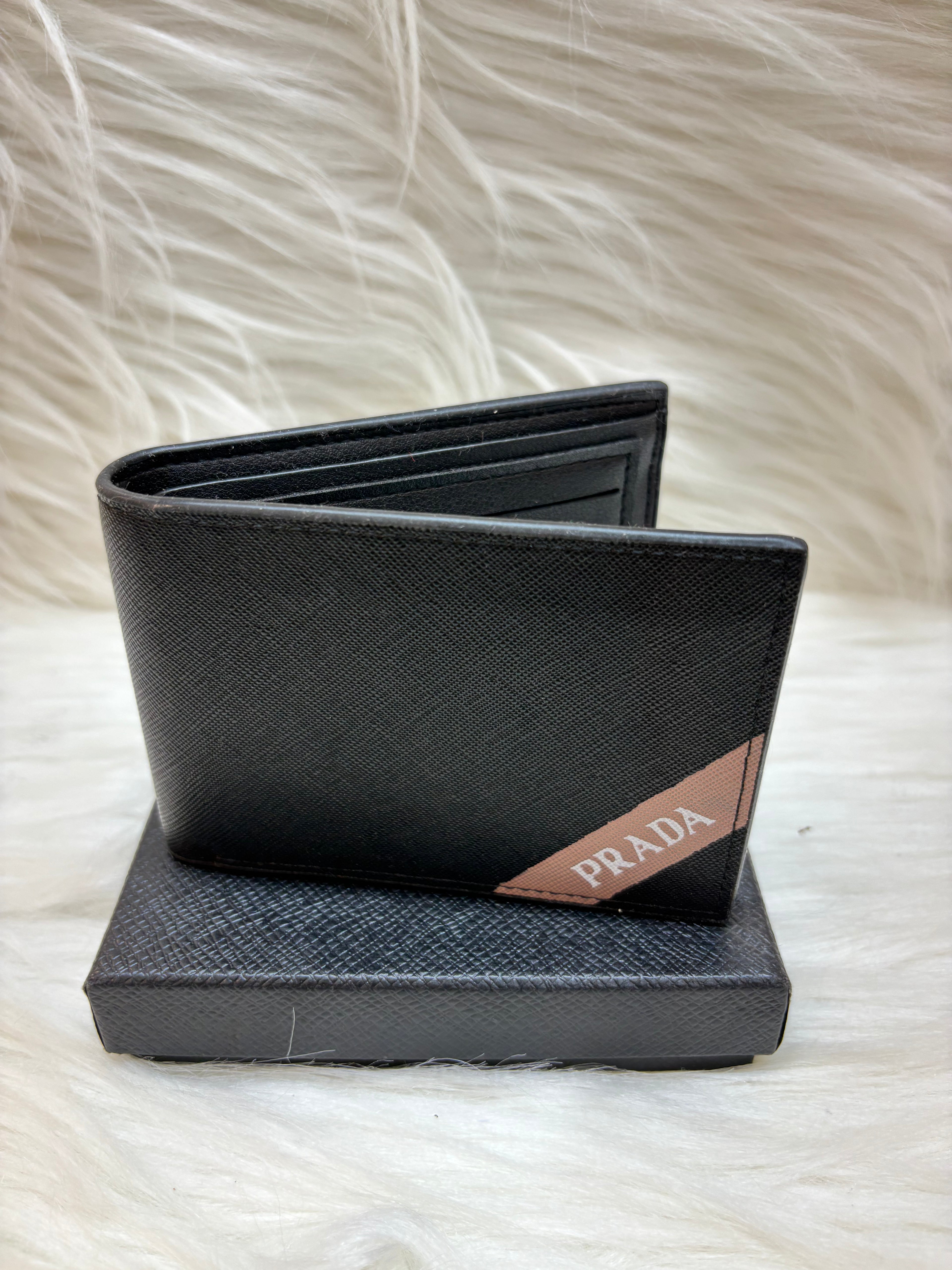 PRADA MEN'S WALLET TBS-B-44-BLACK