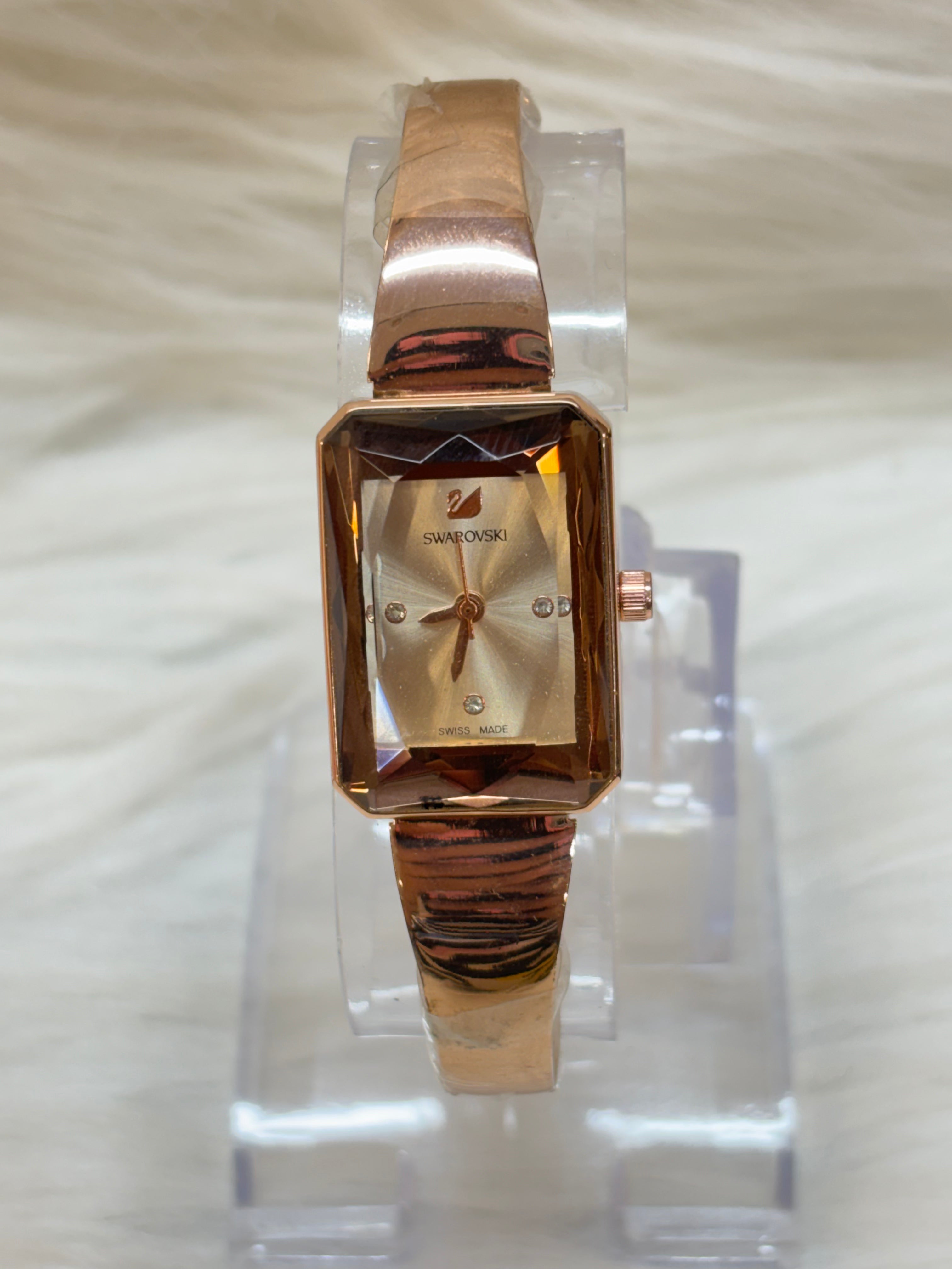 SWOSVAKI LADIES PREMIUM WATCH TBS-W1 GOLDEN