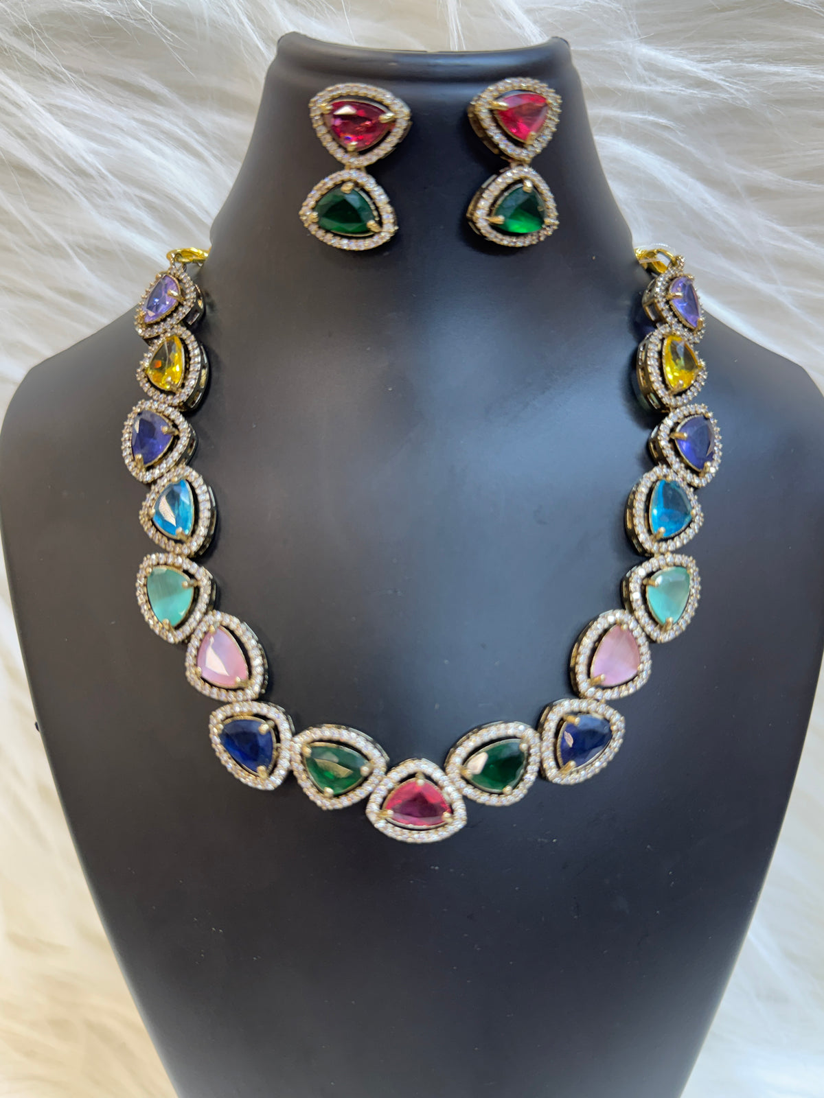 MULTI GEMSTONE AMERCIAN DIAMOND CHOKER SET WITH EARNINGS TBS-17