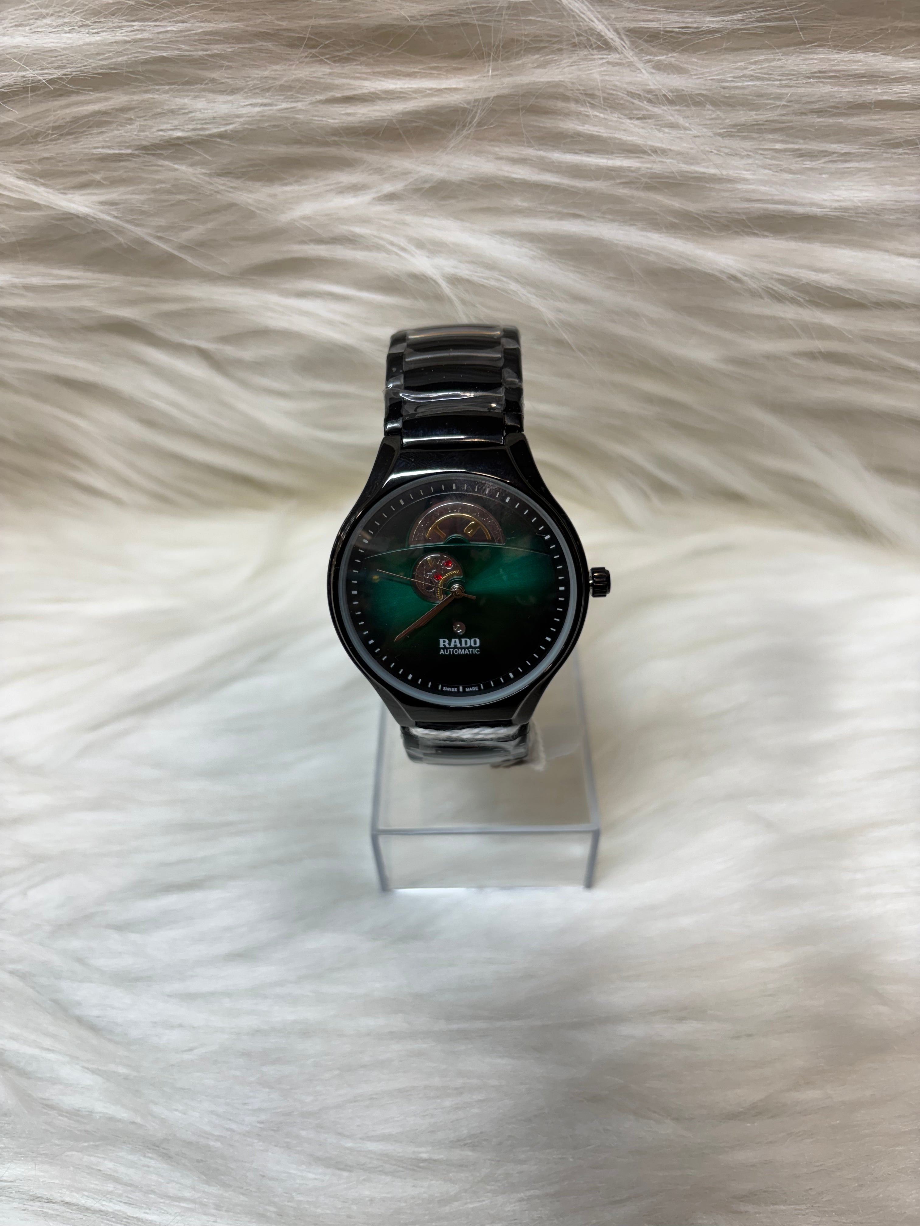 RADO MEN'S PREMIUM WATCH TBS-W101 BLACK