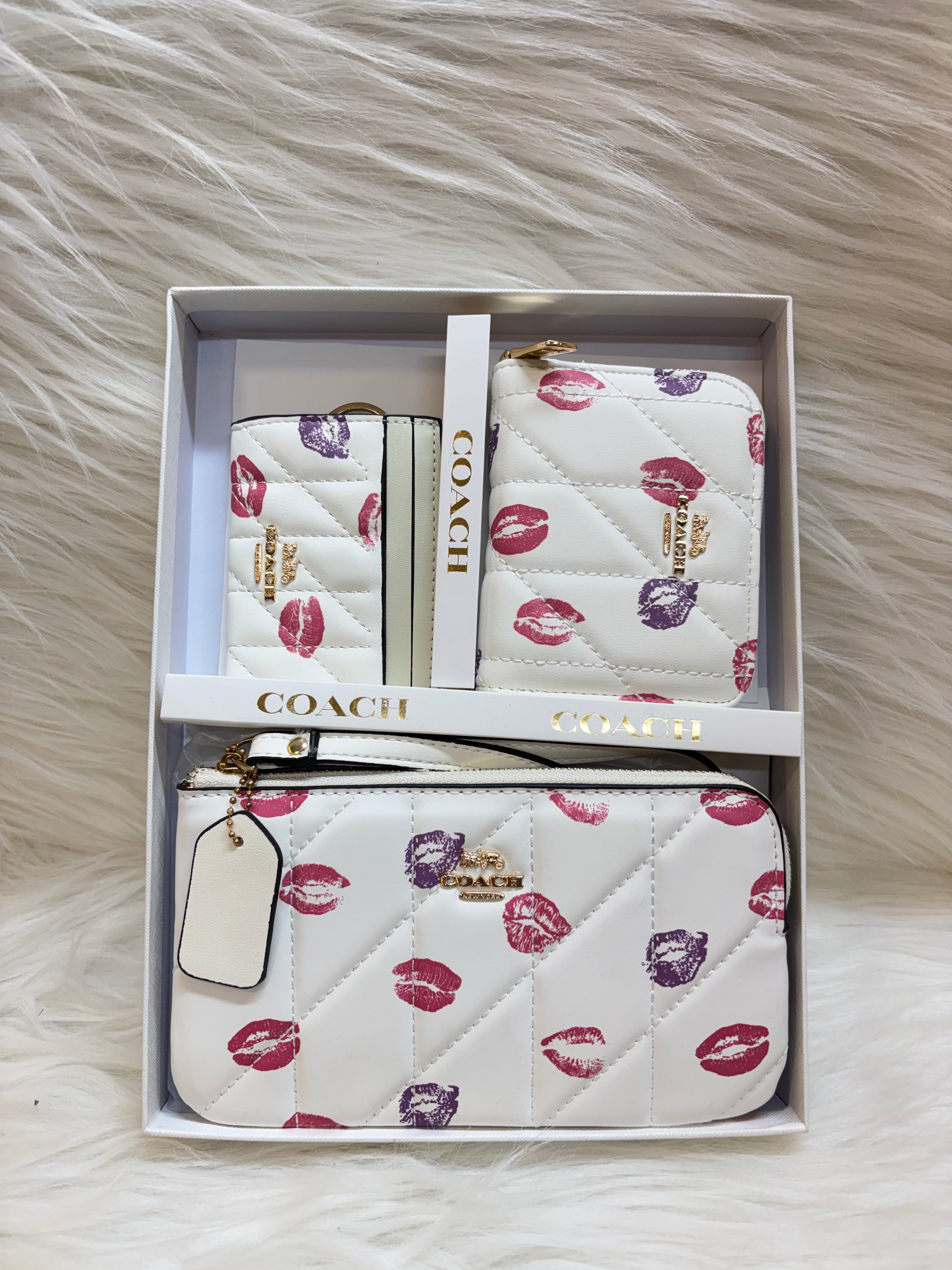 COACH WALLET TRIPLE SET KIT TBS-B000471 WHITE