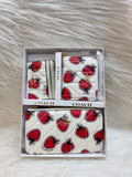 COACH WALLET TRIPLE SET KIT TBS-B000474 WHITE-STRAWBERRY