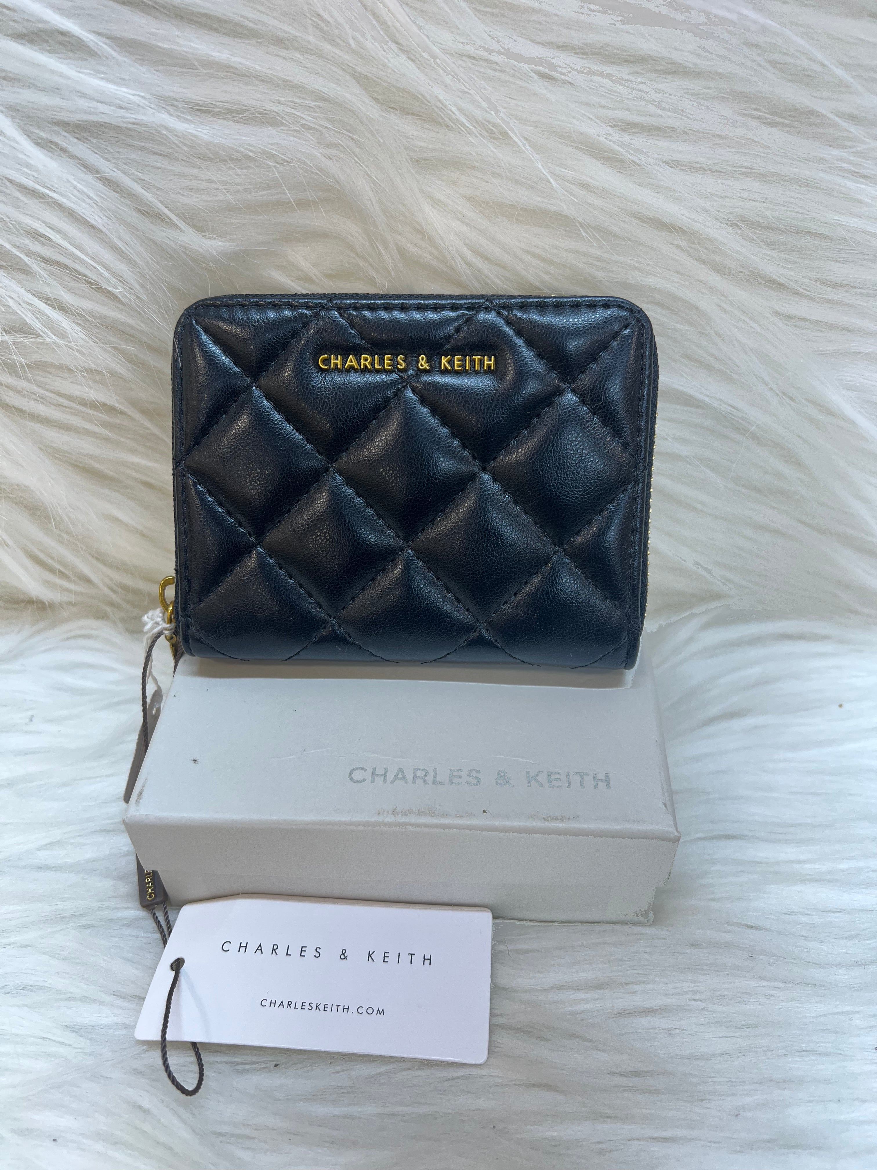 CHARLES & KEITH LADIES SMALL WALLET TBS-B-77-BLACK