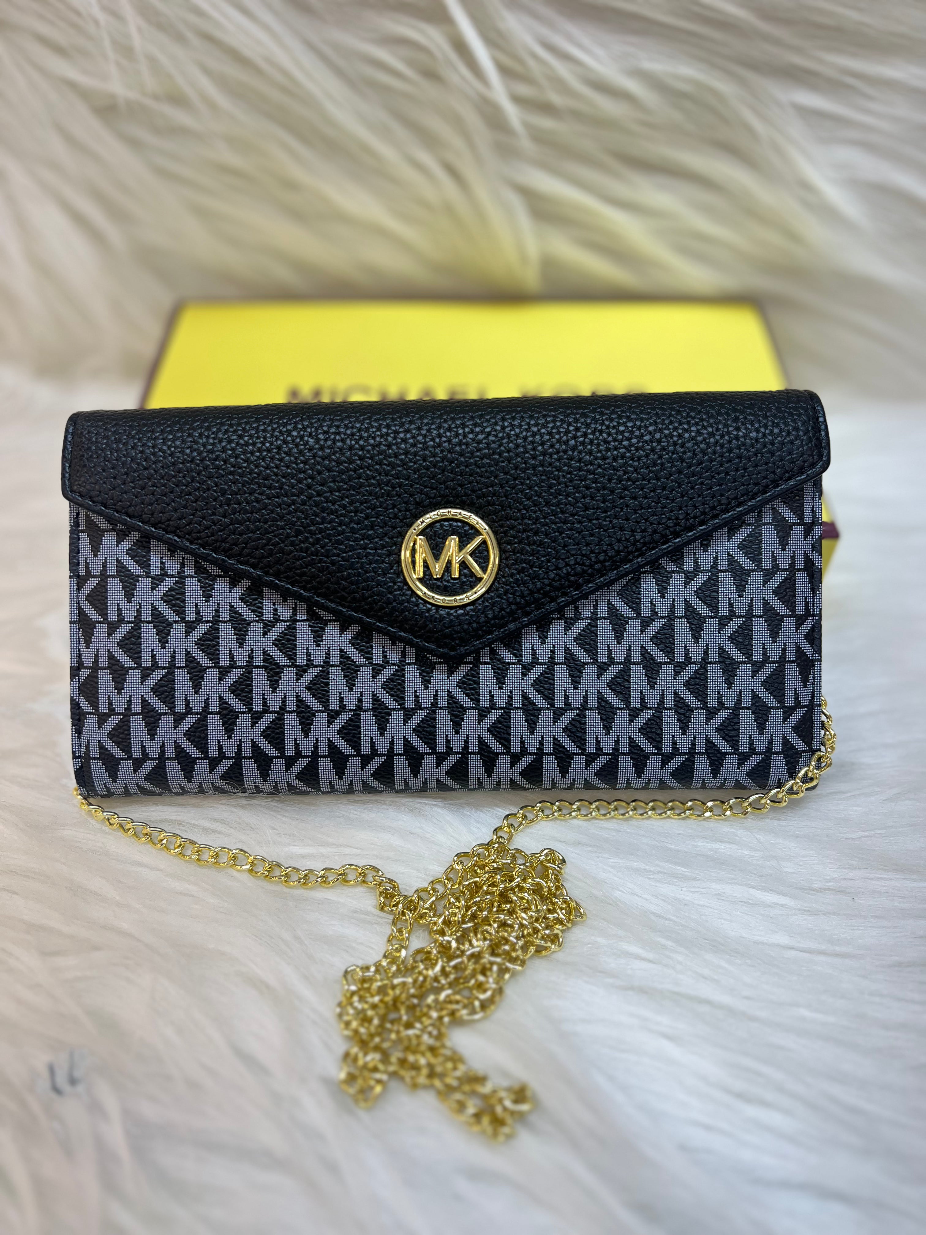 MICHEAL KORS LADIES WALLET-W-SLING TBS-B-82-BLACK