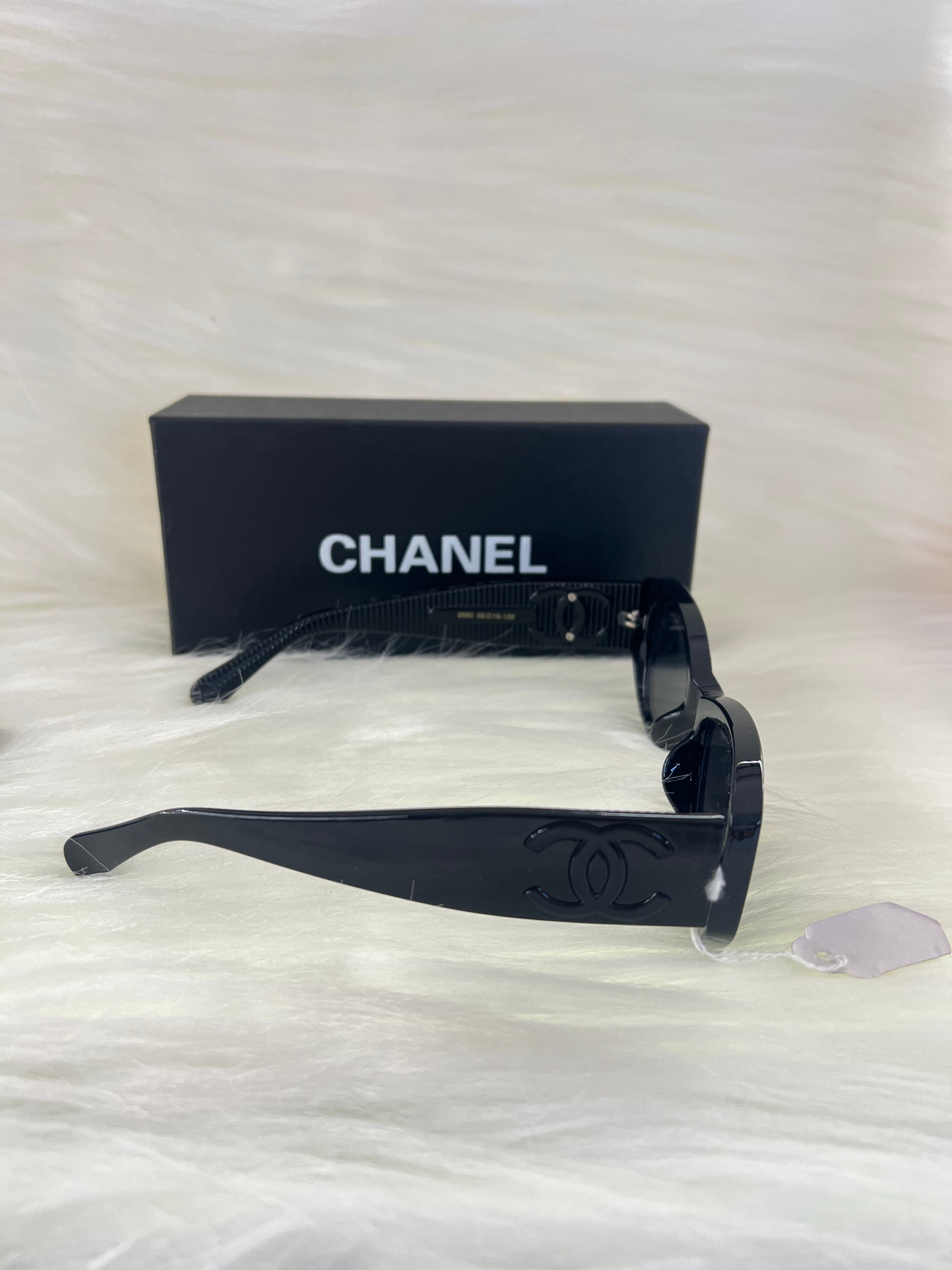 CHANEL SHADE/SUNGLASSES TBS-E24 BLACK