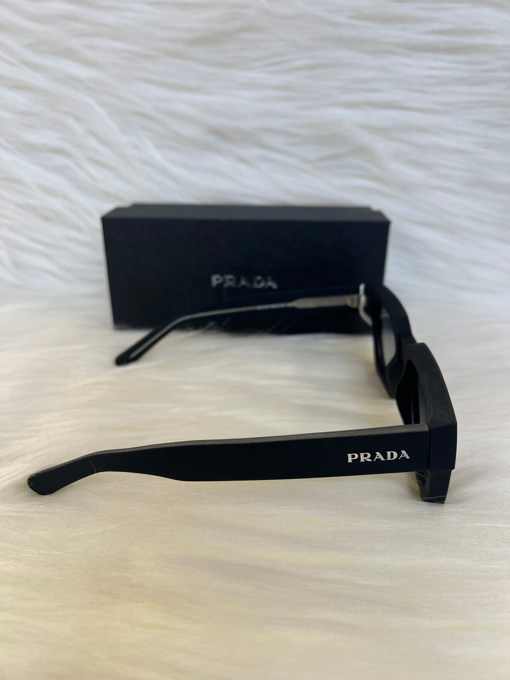 PRADA SHADE/SUNGLASSES TBS-E42 BLACK
