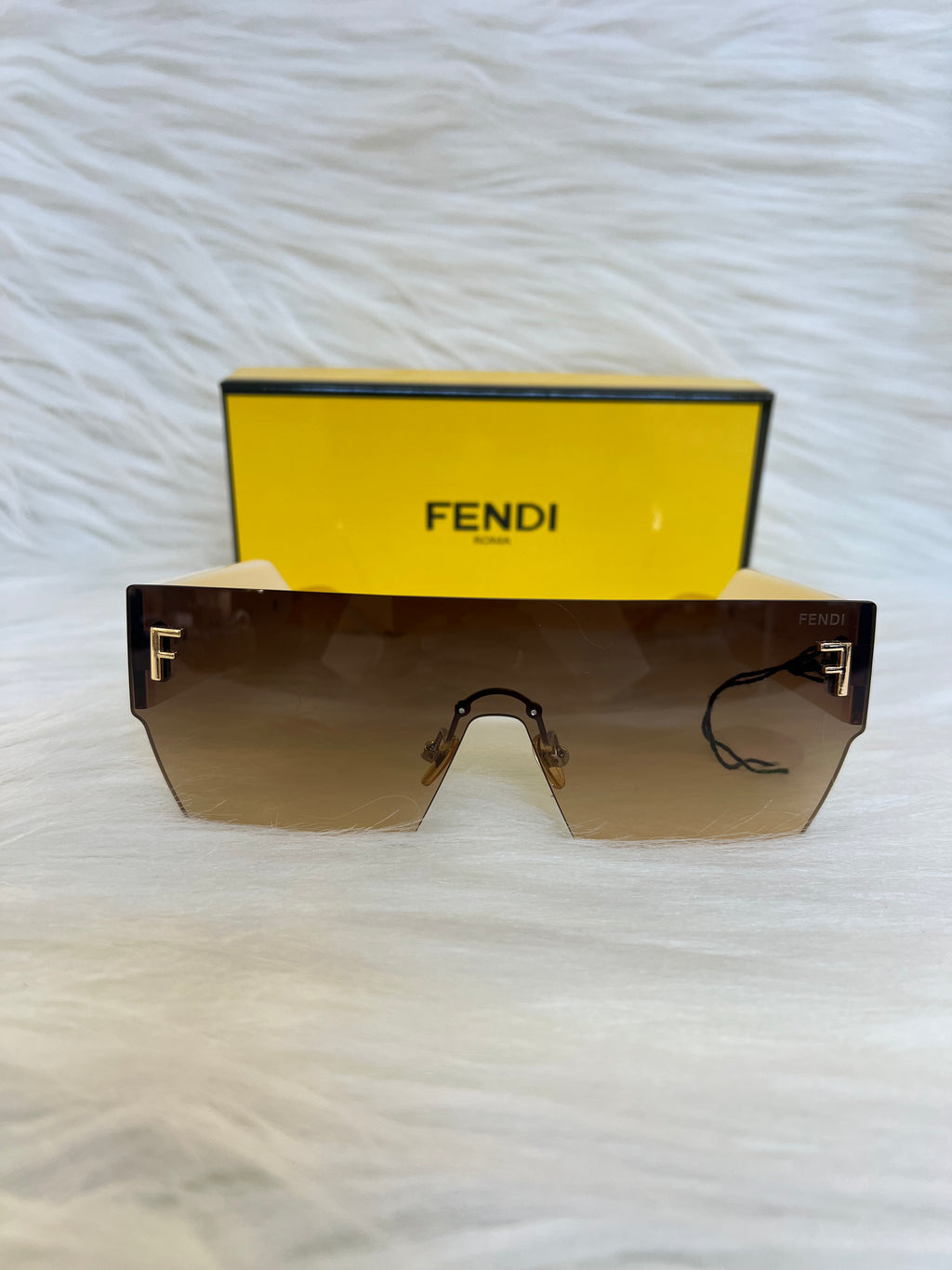 FENDI SHADE/SUNGLASSES TBS-E39 BROWN