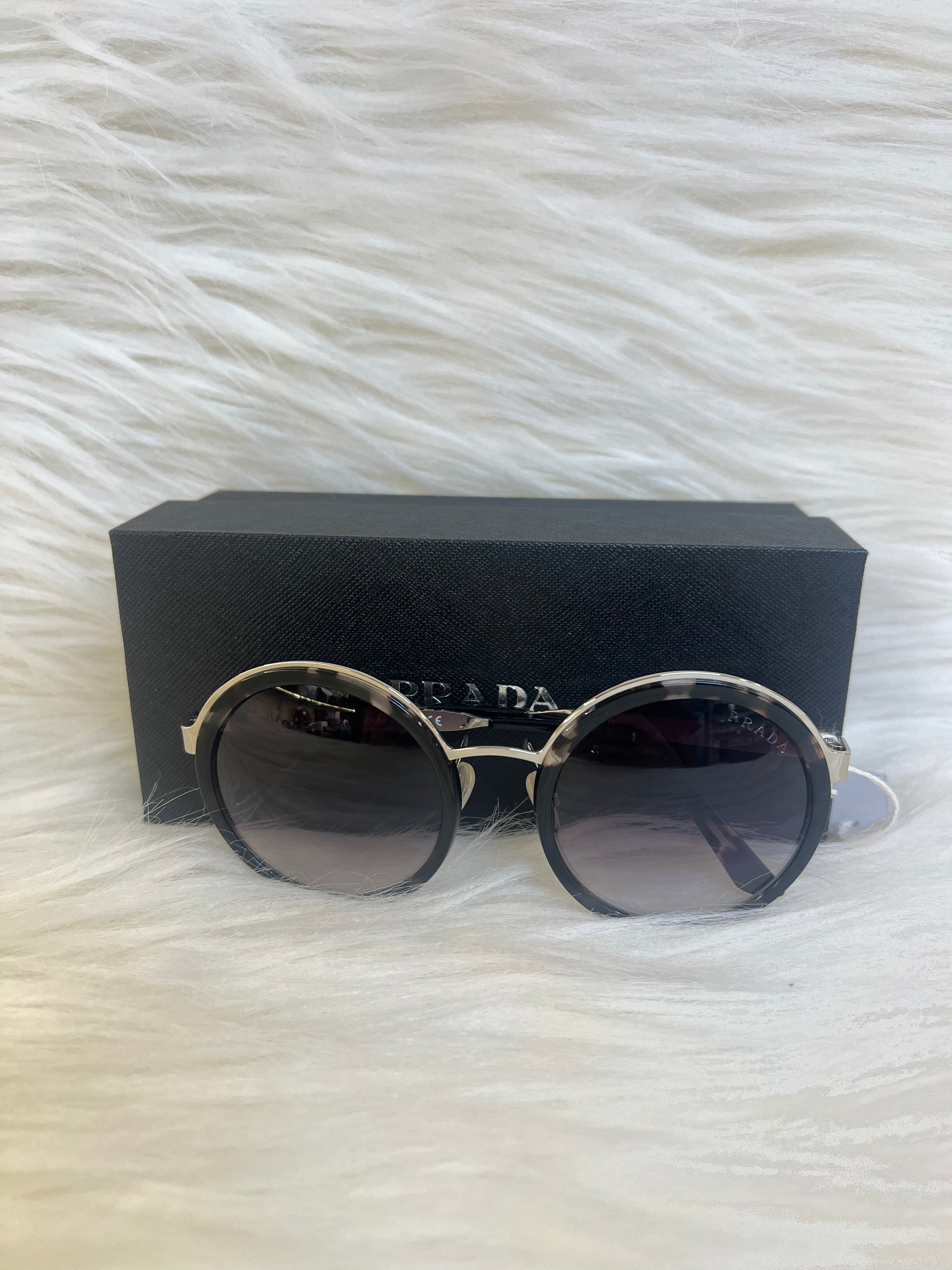 PRADA SHADE/SUNGLASSES TBS-E52 BLACK