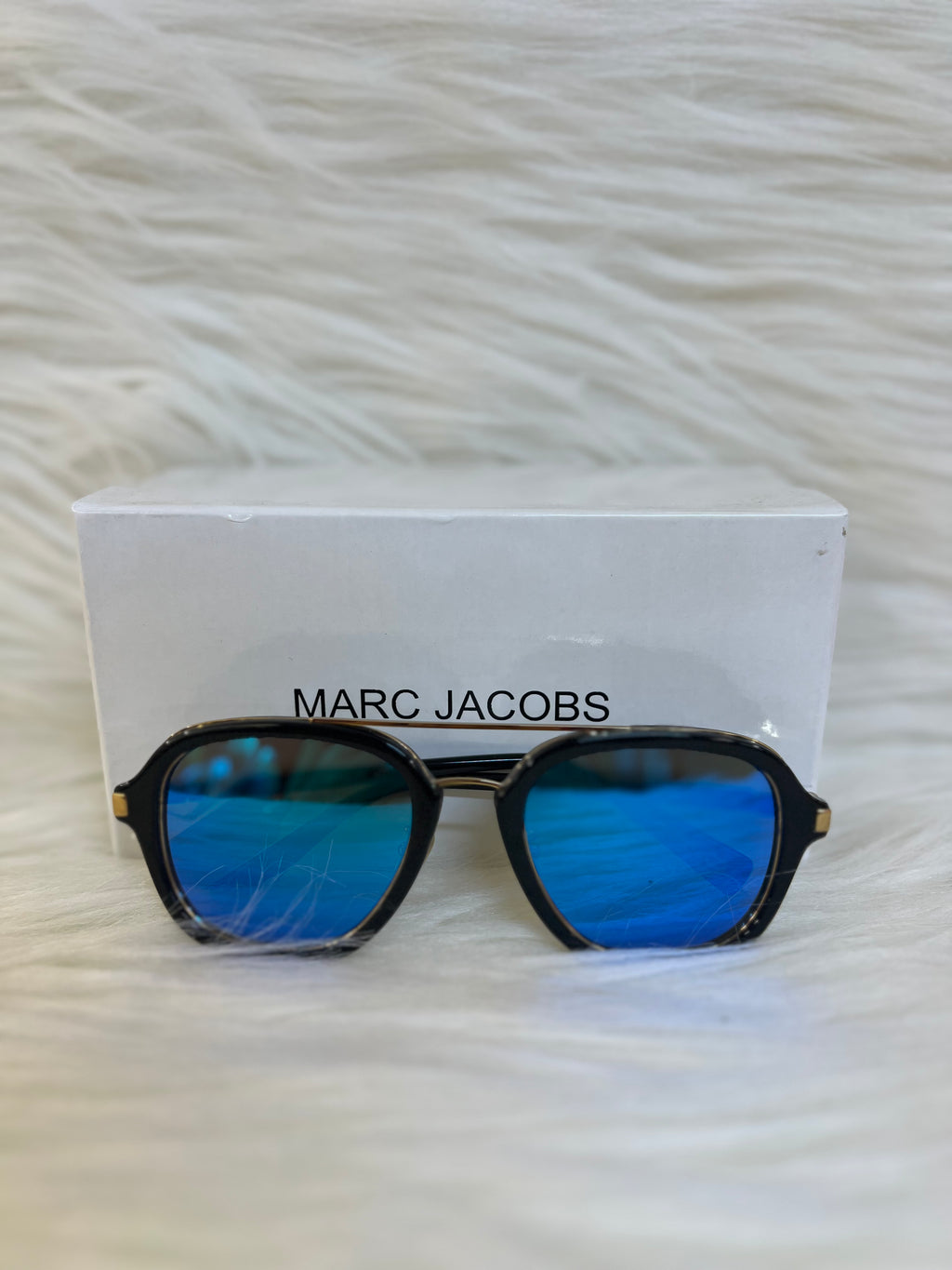 MARC JACOBS SHADE/SUNGLASSES TBS-E54 BLACK