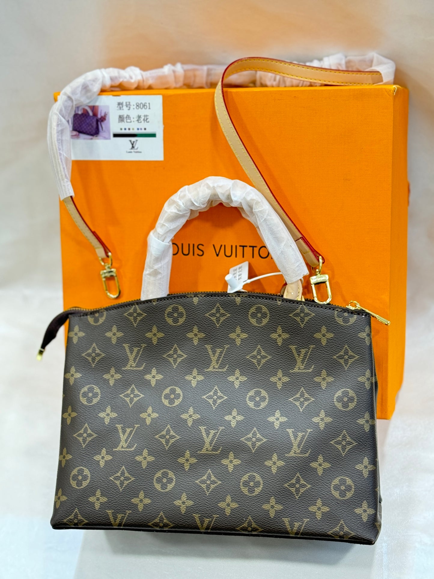 LOUIS VUITTON MONTAIGNE COFFEE MONO HAND BAG ( WITH BOX )