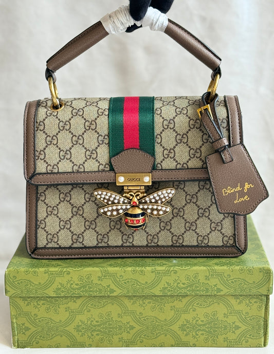 GUCCI QUEEN MARGARET GG SUPREME HANDBAG ( WITH BOX )