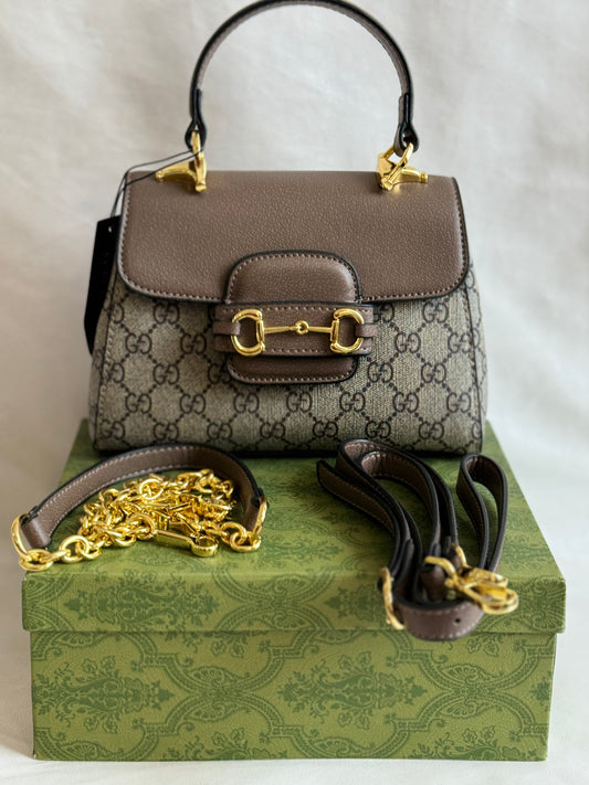 GUCCI CROSSBODY SLING BAG ( WITH BOX )