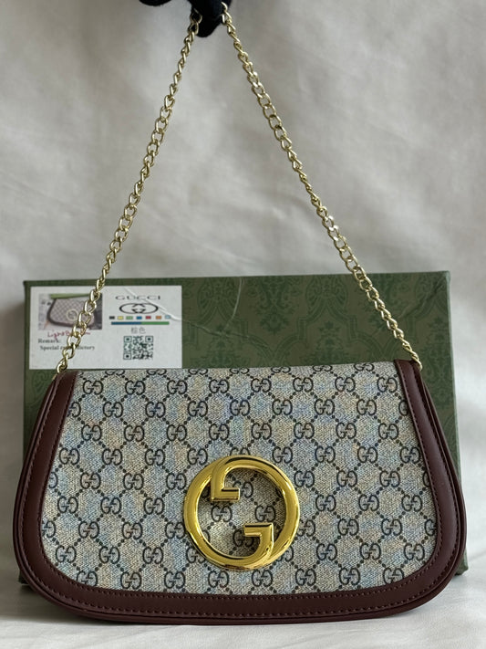 GUCCI BLONDIE SMALL WALLET SLING ( WITH  BOX )