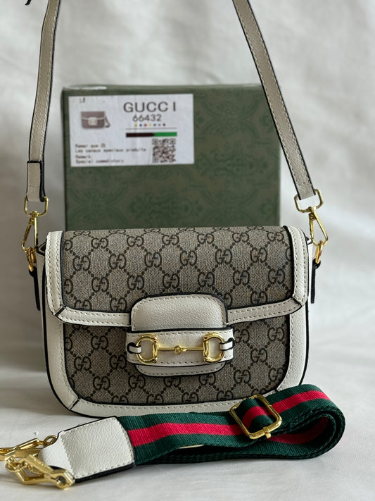 GUCCI  SMALL CROSSBODY BAG ( WITH BOX )