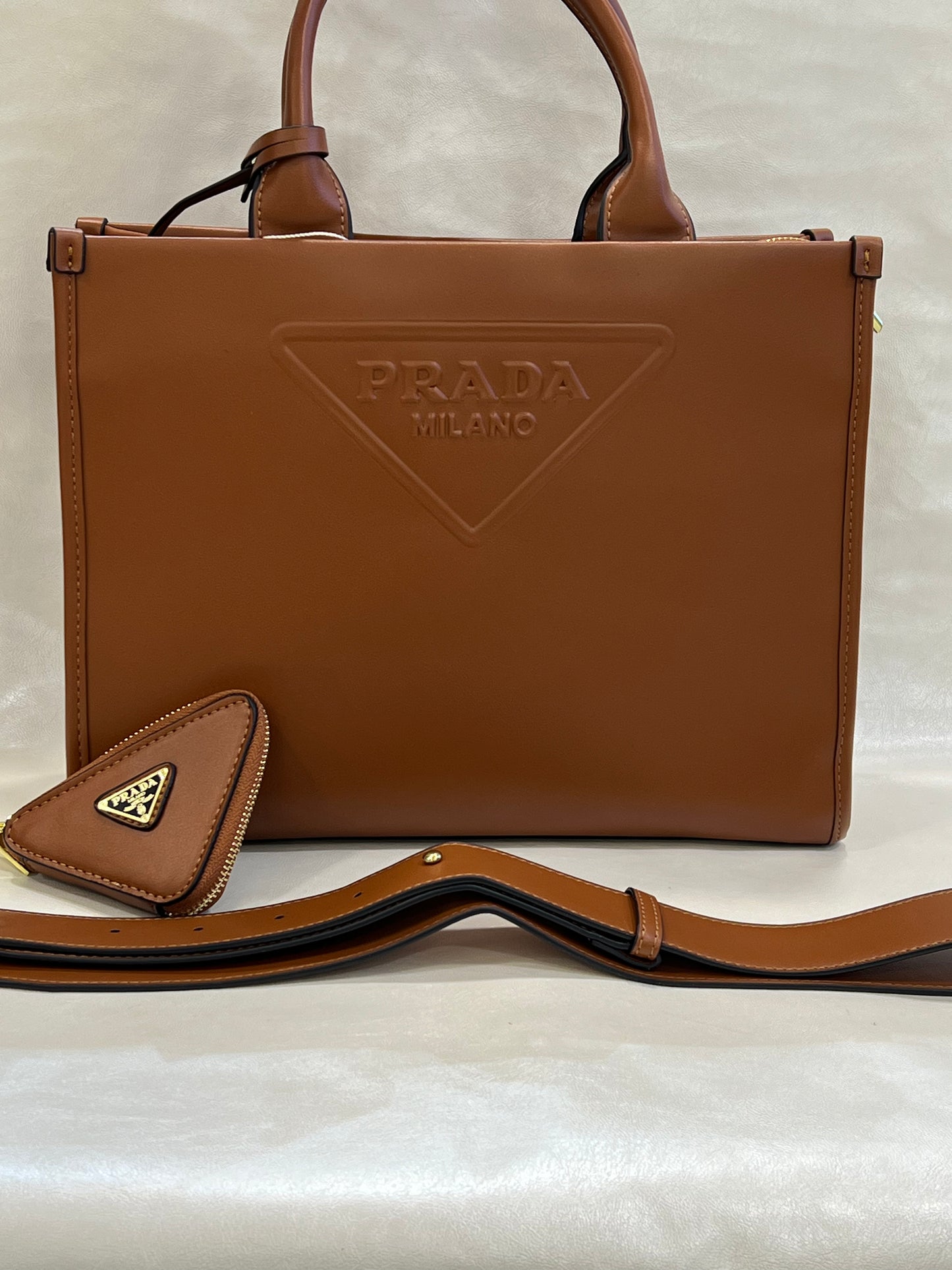 PRADA BROWN COLOR TOTE BAG ( WITHOUT BOX )